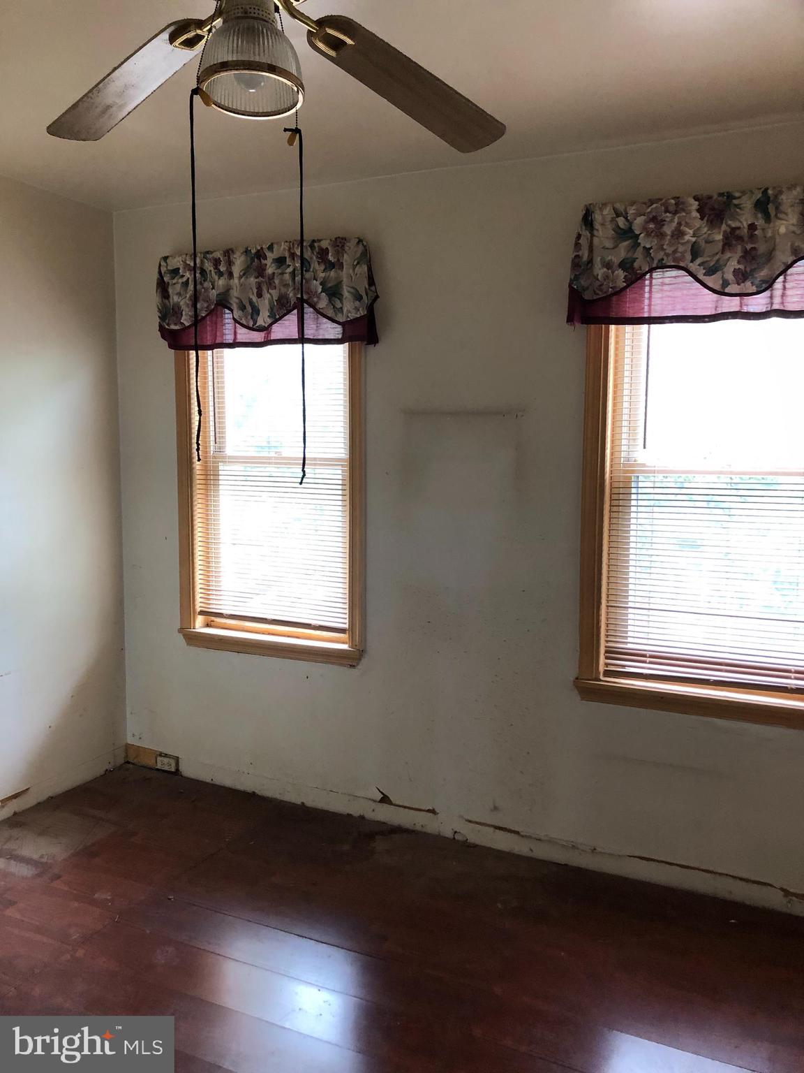 WASHINGTON VILLAGE - Residential