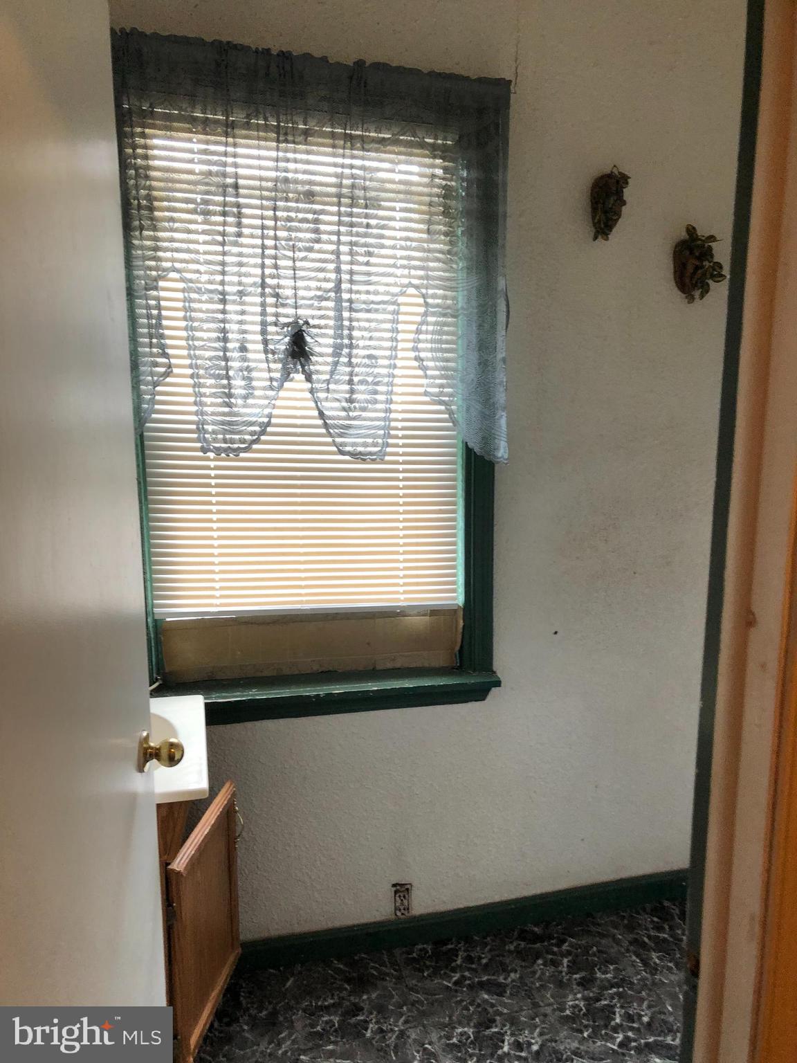 WASHINGTON VILLAGE - Residential