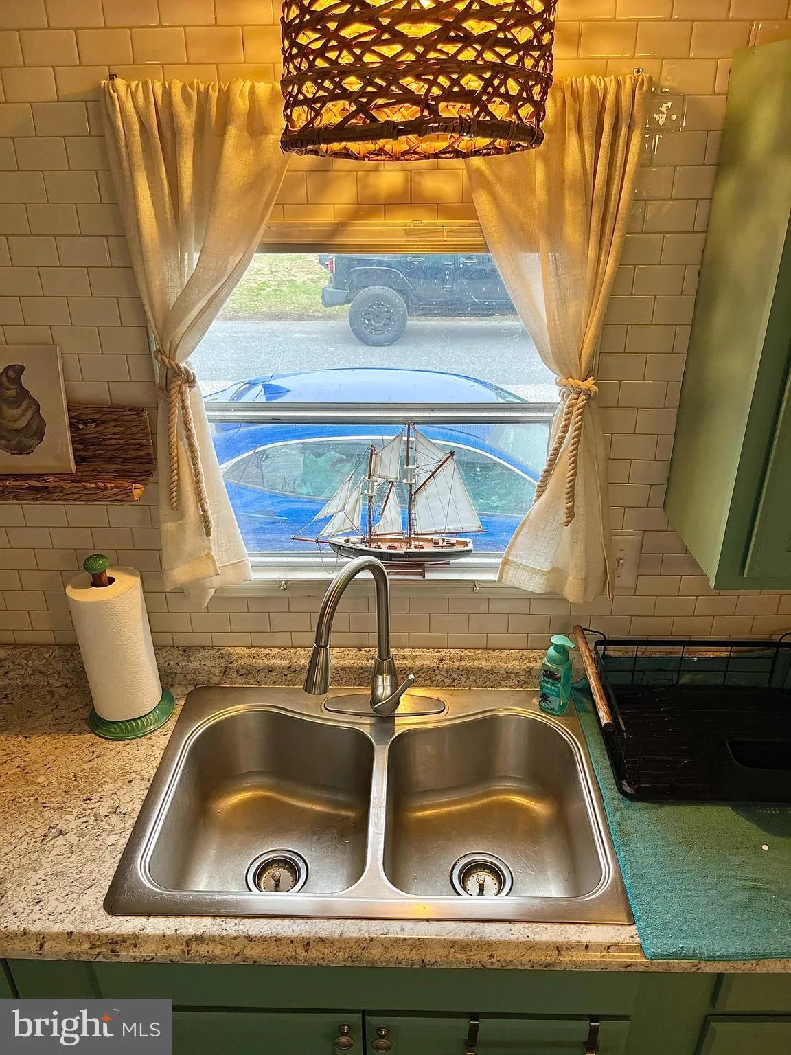 Ocean View, Delaware 19970, United States, 2 Bedrooms Bedrooms, ,1 BathroomBathrooms,Residential,Active,130306