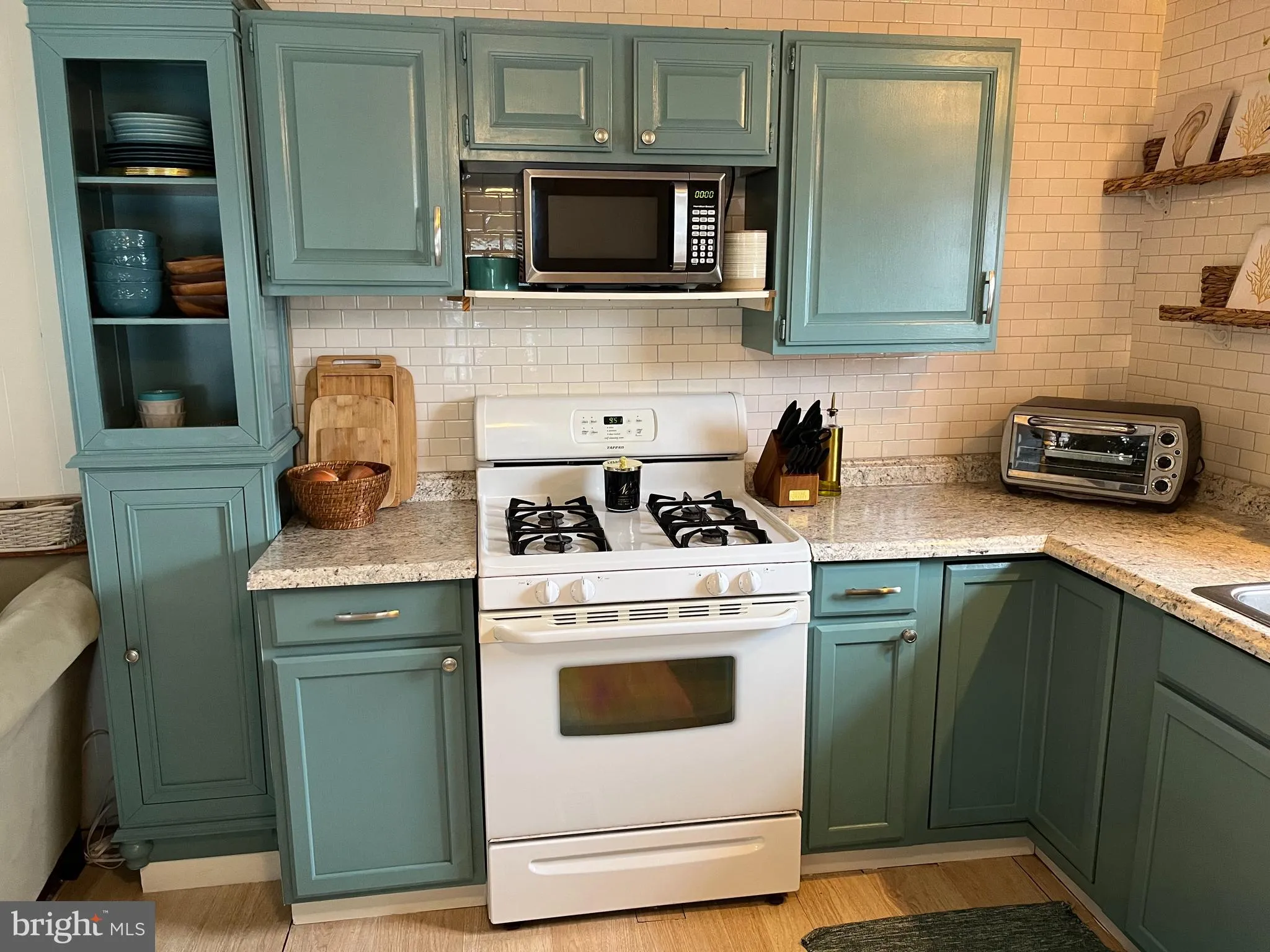 Ocean View, Delaware 19970, United States, 2 Bedrooms Bedrooms, ,1 BathroomBathrooms,Residential,Active,130306