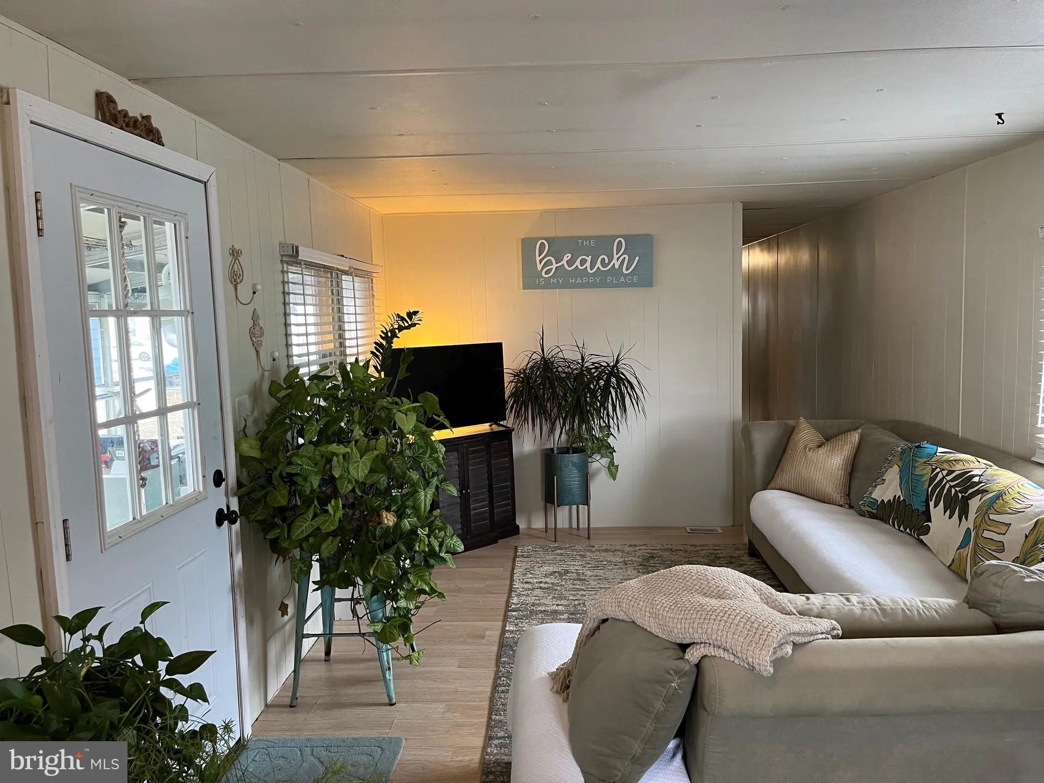 Ocean View, Delaware 19970, United States, 2 Bedrooms Bedrooms, ,1 BathroomBathrooms,Residential,Active,130306