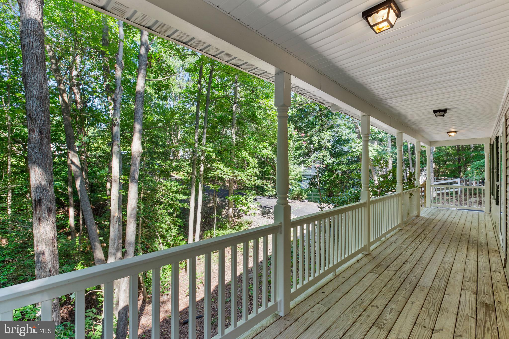 WHITE SANDS - Residential Lease