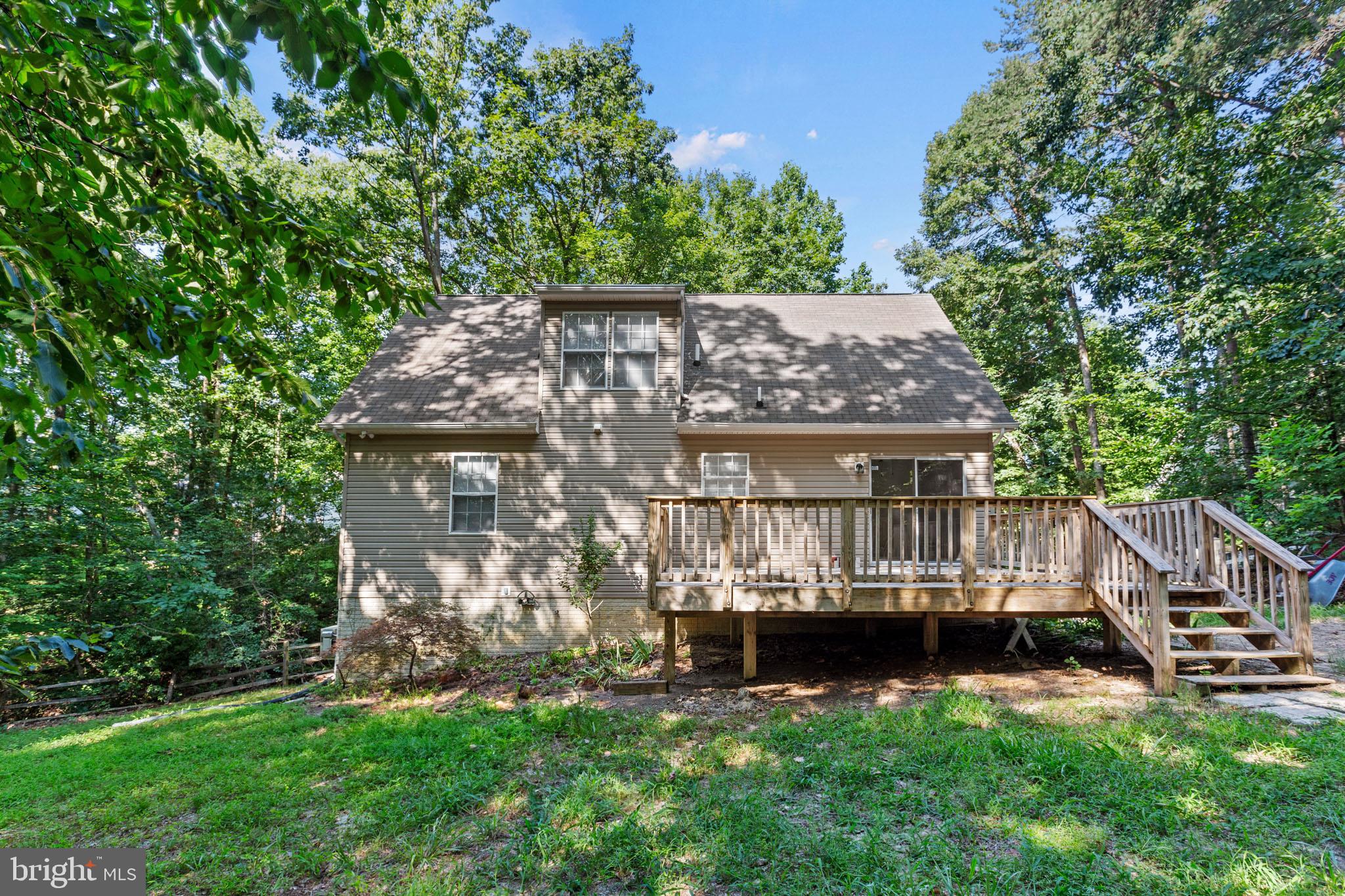 WHITE SANDS - Residential Lease