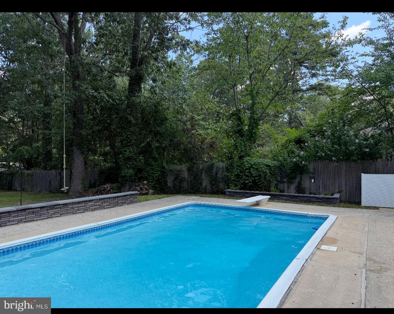 NONE AVA ILABLE - Residential