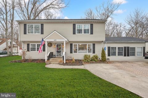 Photo of 623 Avenue C, SOUTHAMPTON, NJ 08088 (MLS # NJBL2105800)