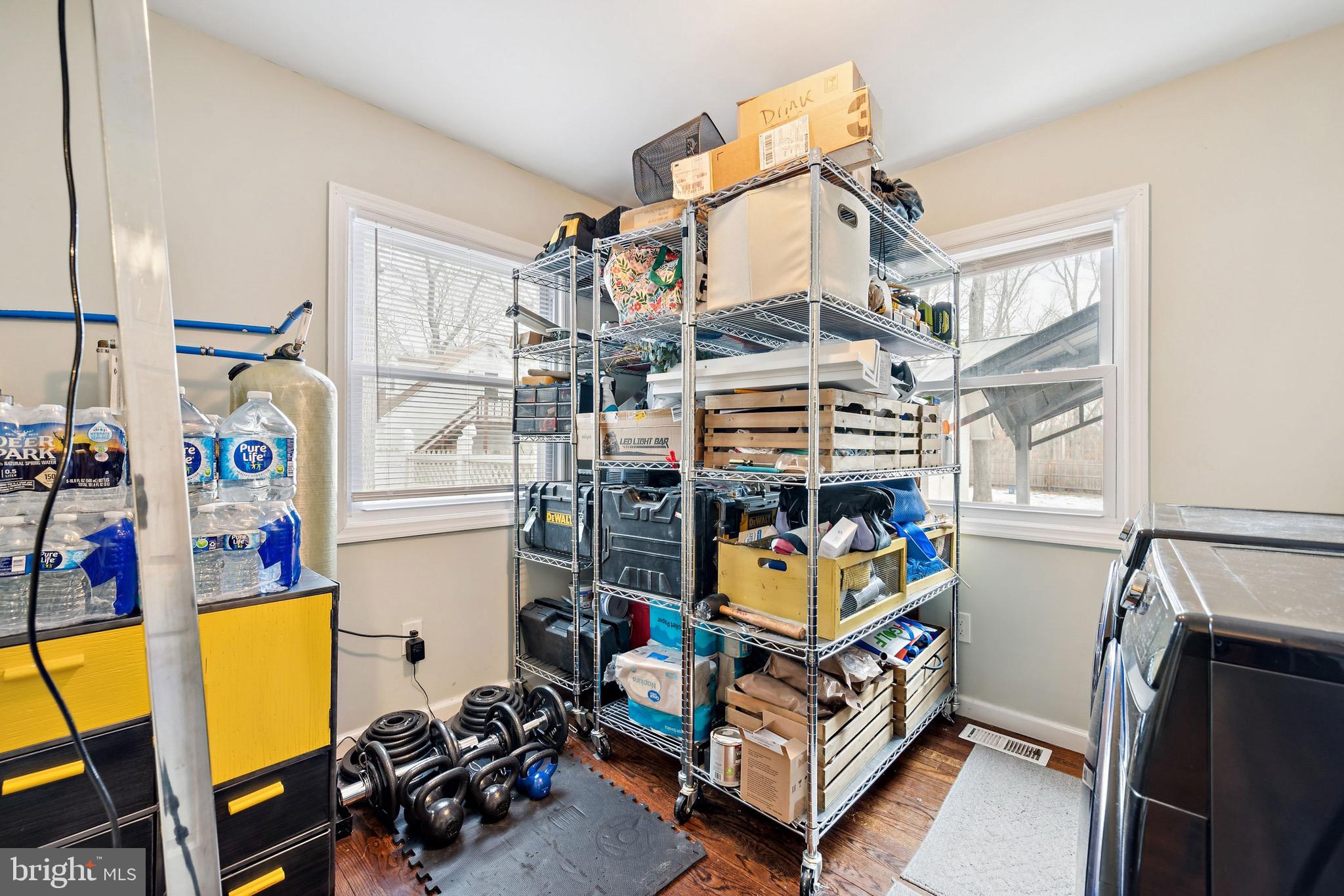 NONE AVA ILABLE - Residential