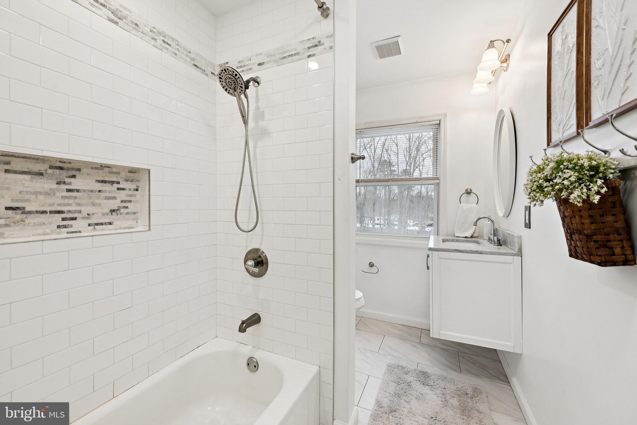 NONE AVA ILABLE - Residential