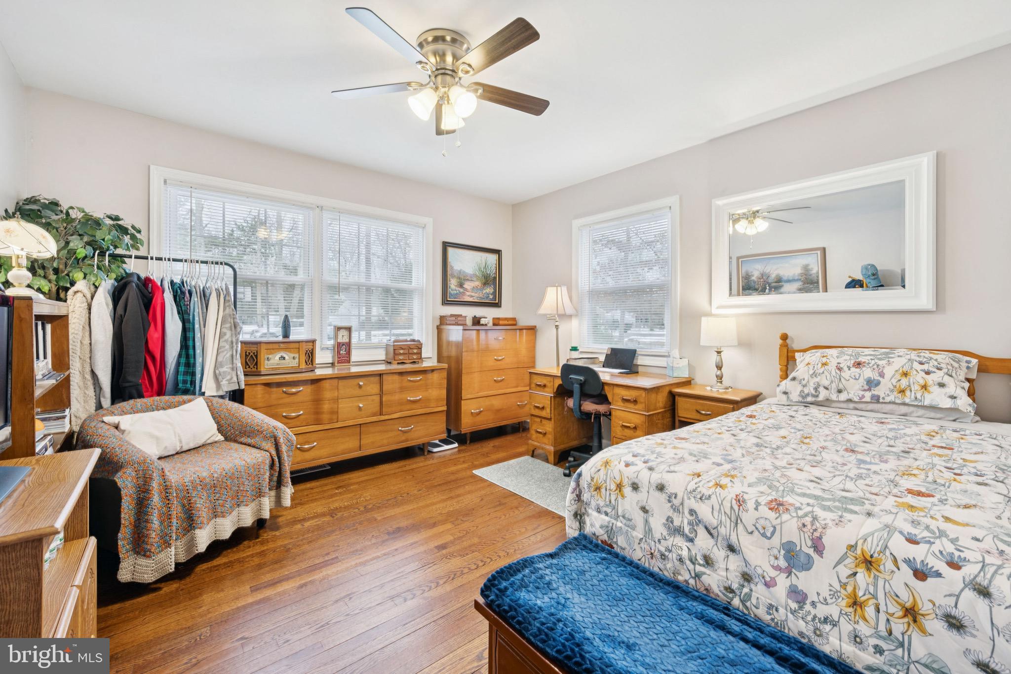 NONE AVA ILABLE - Residential