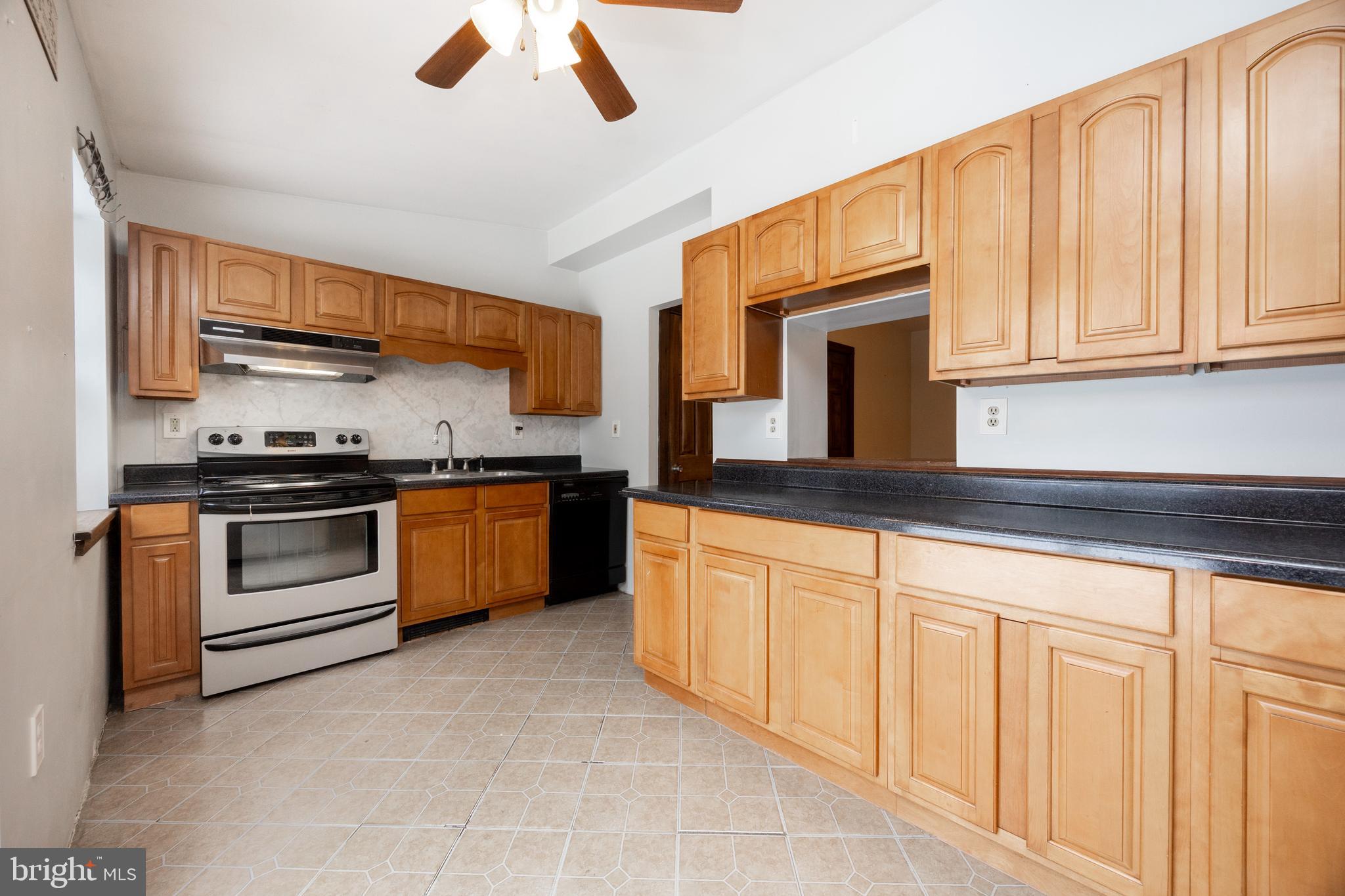 POTTSTOWN - Residential