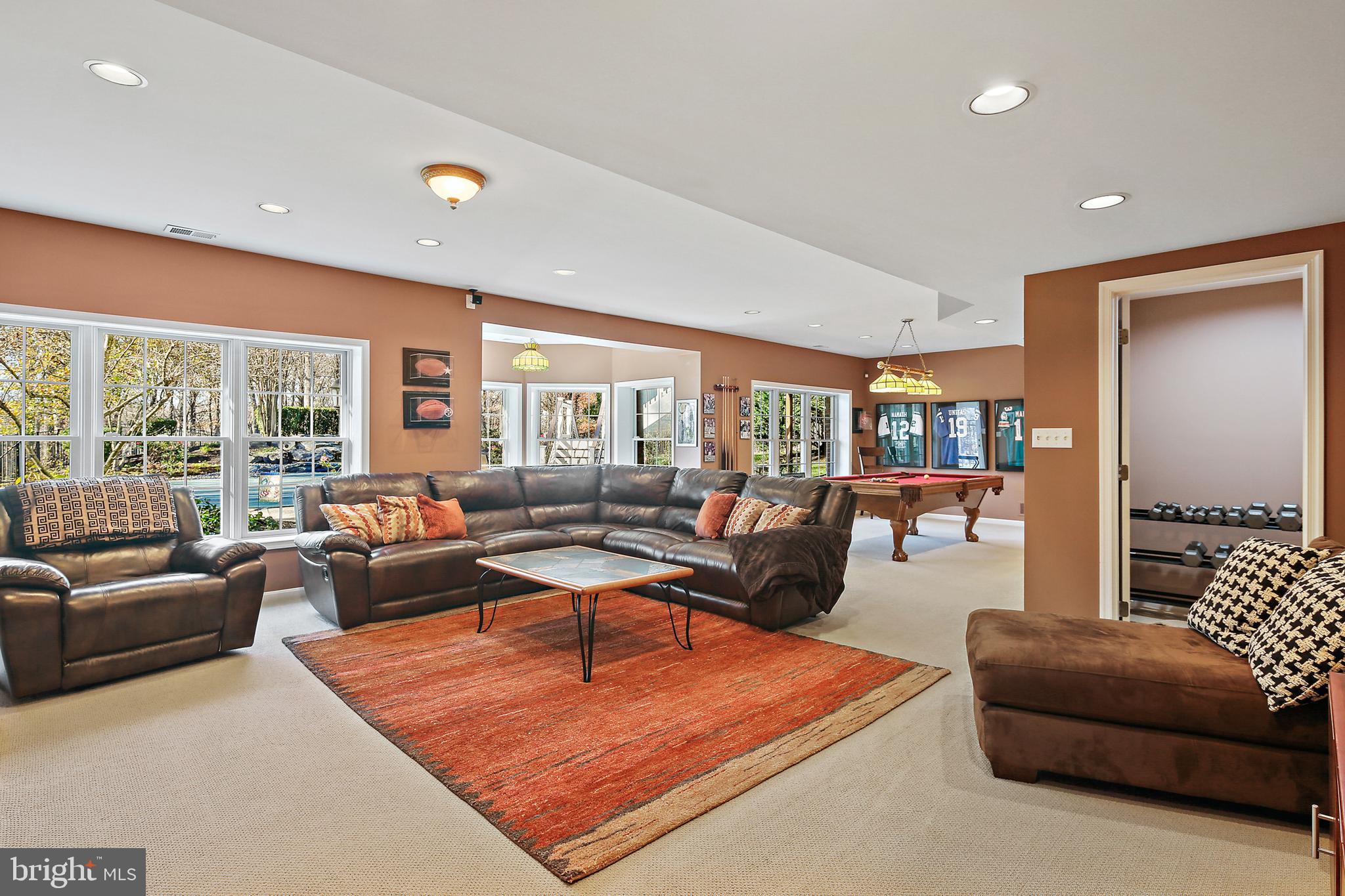 QUARTERFIELD - Residential