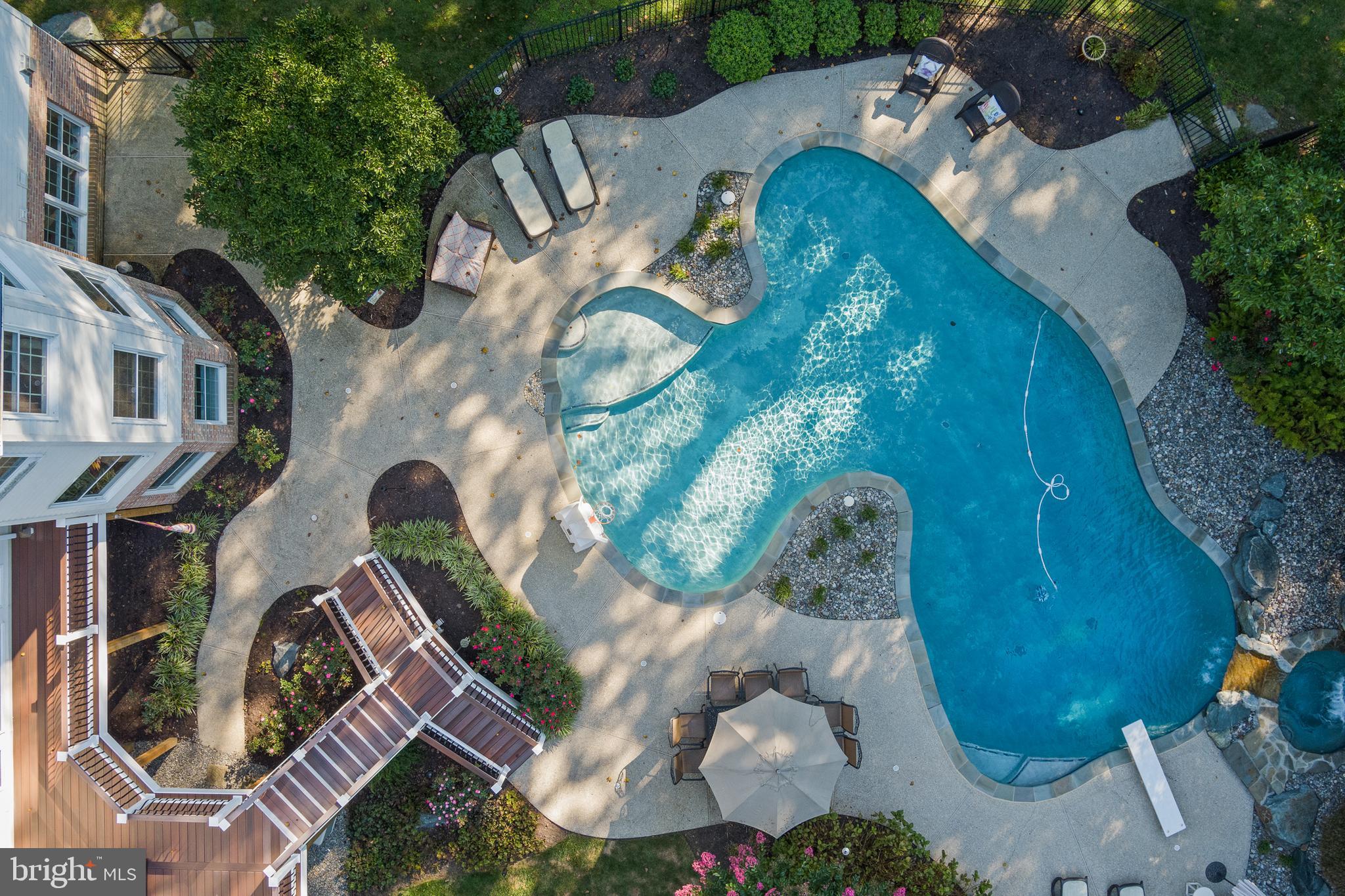 QUARTERFIELD - Residential