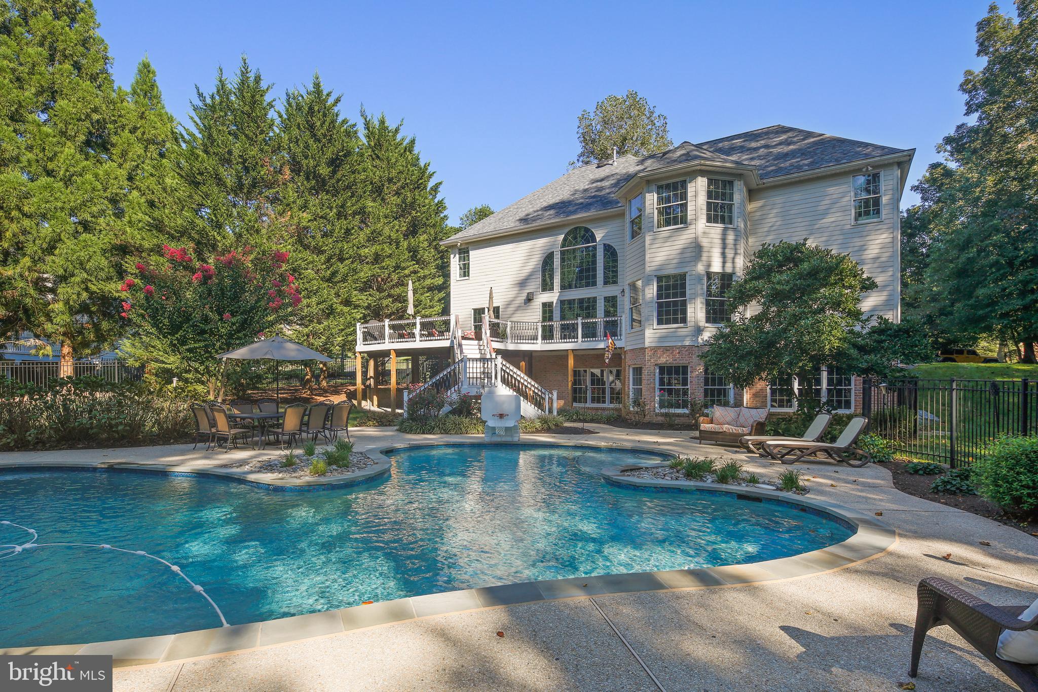 QUARTERFIELD - Residential