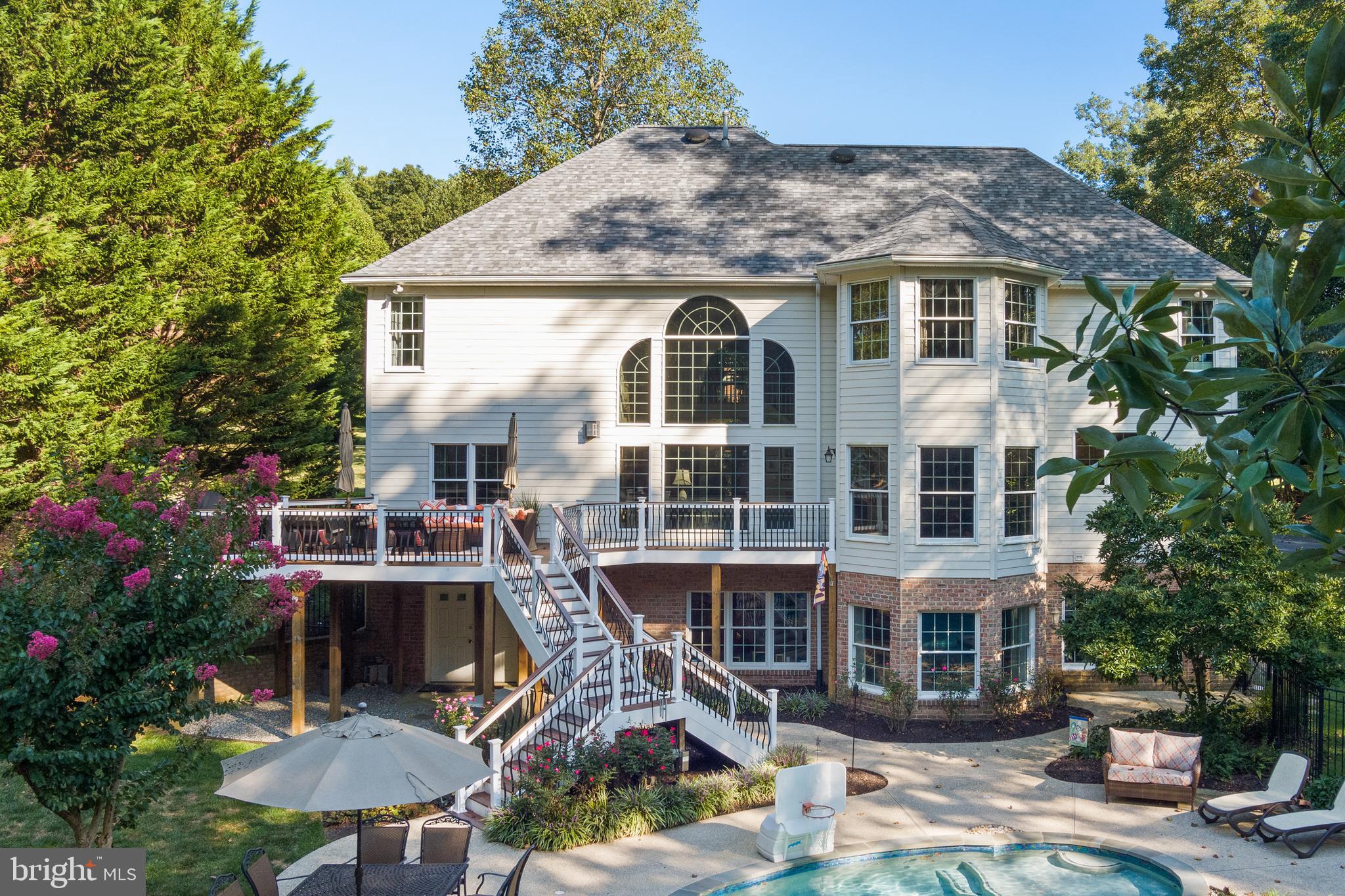 QUARTERFIELD - Residential