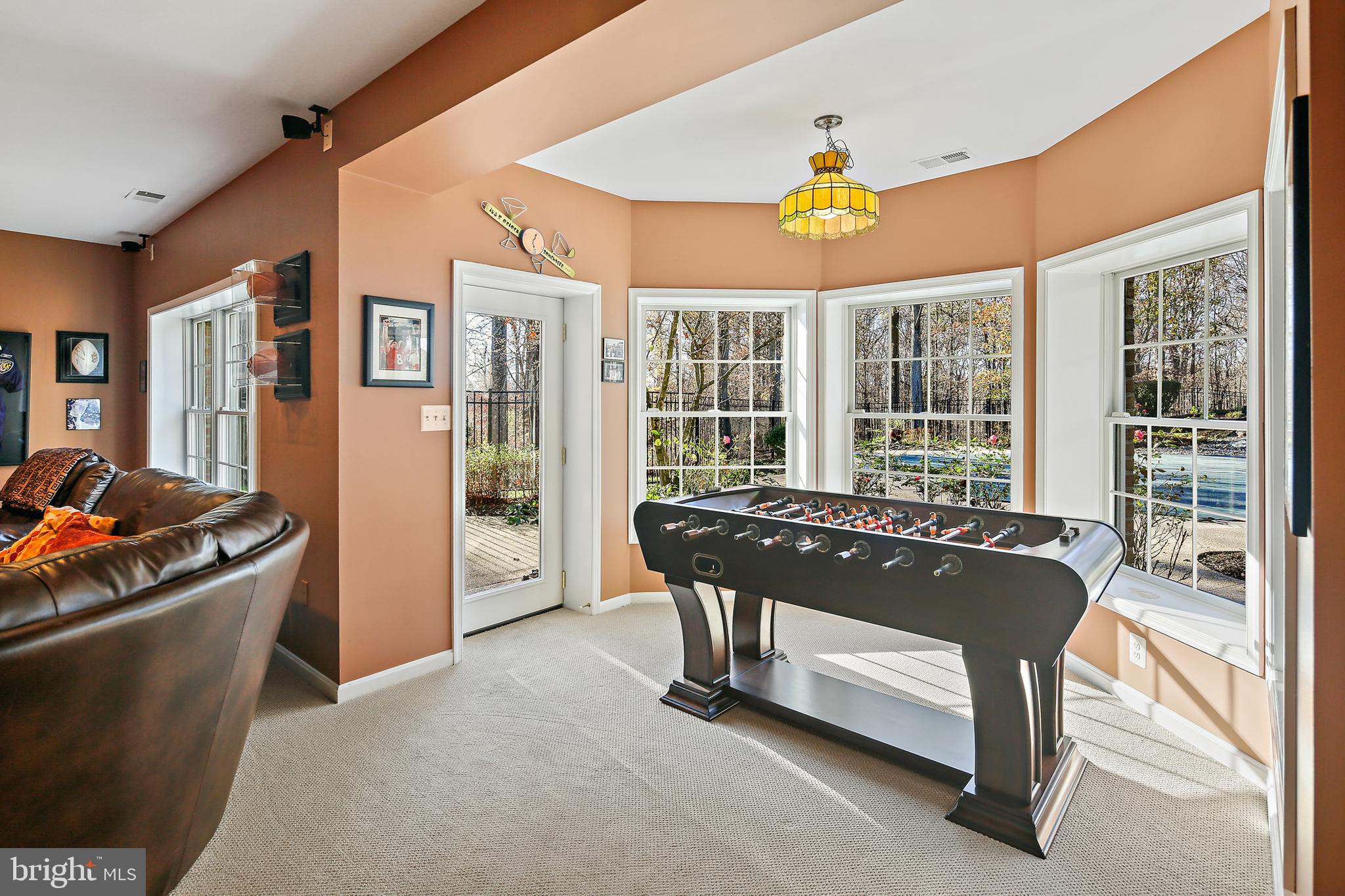 QUARTERFIELD - Residential