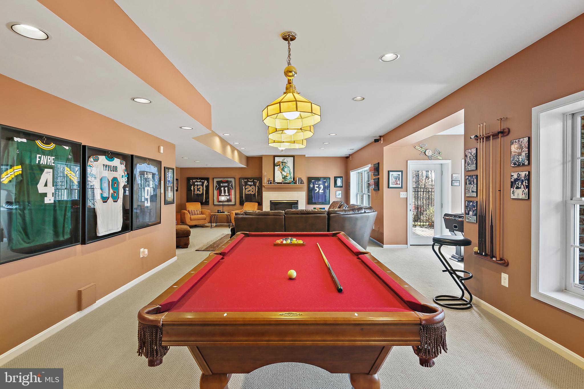 QUARTERFIELD - Residential