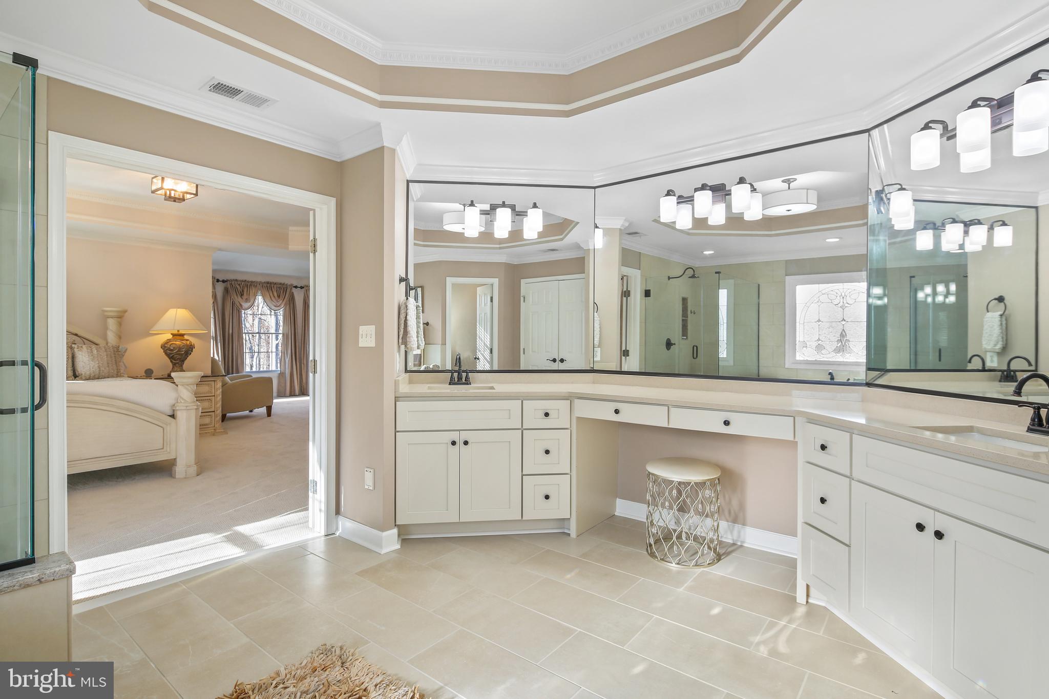 QUARTERFIELD - Residential