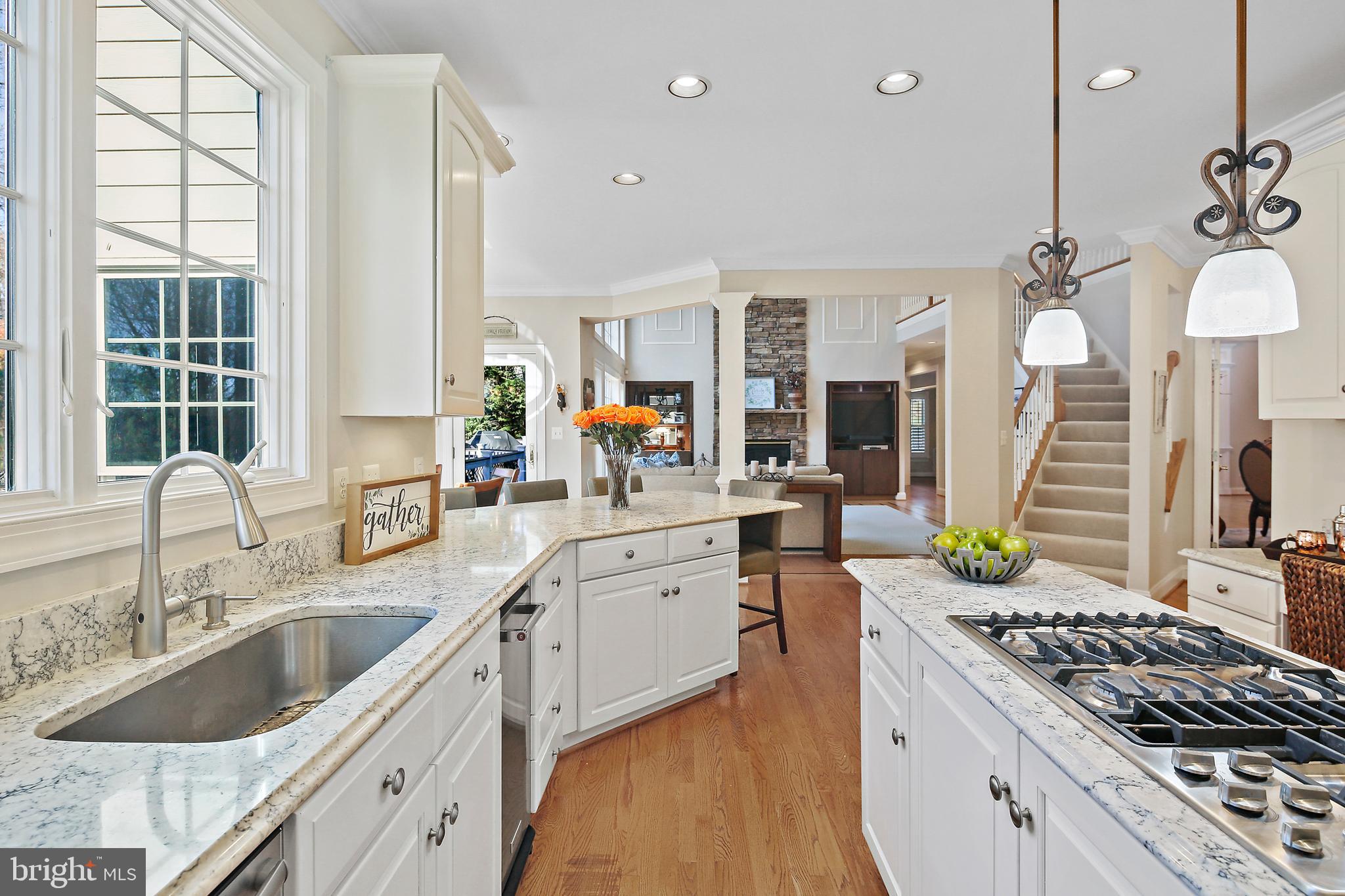 QUARTERFIELD - Residential