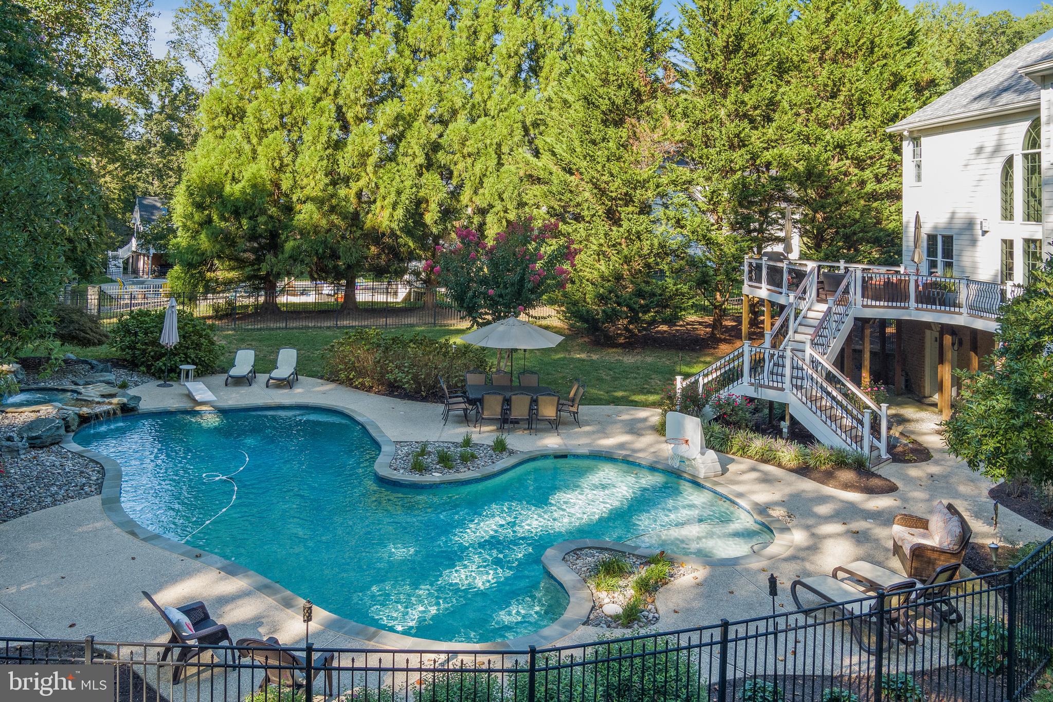 QUARTERFIELD - Residential