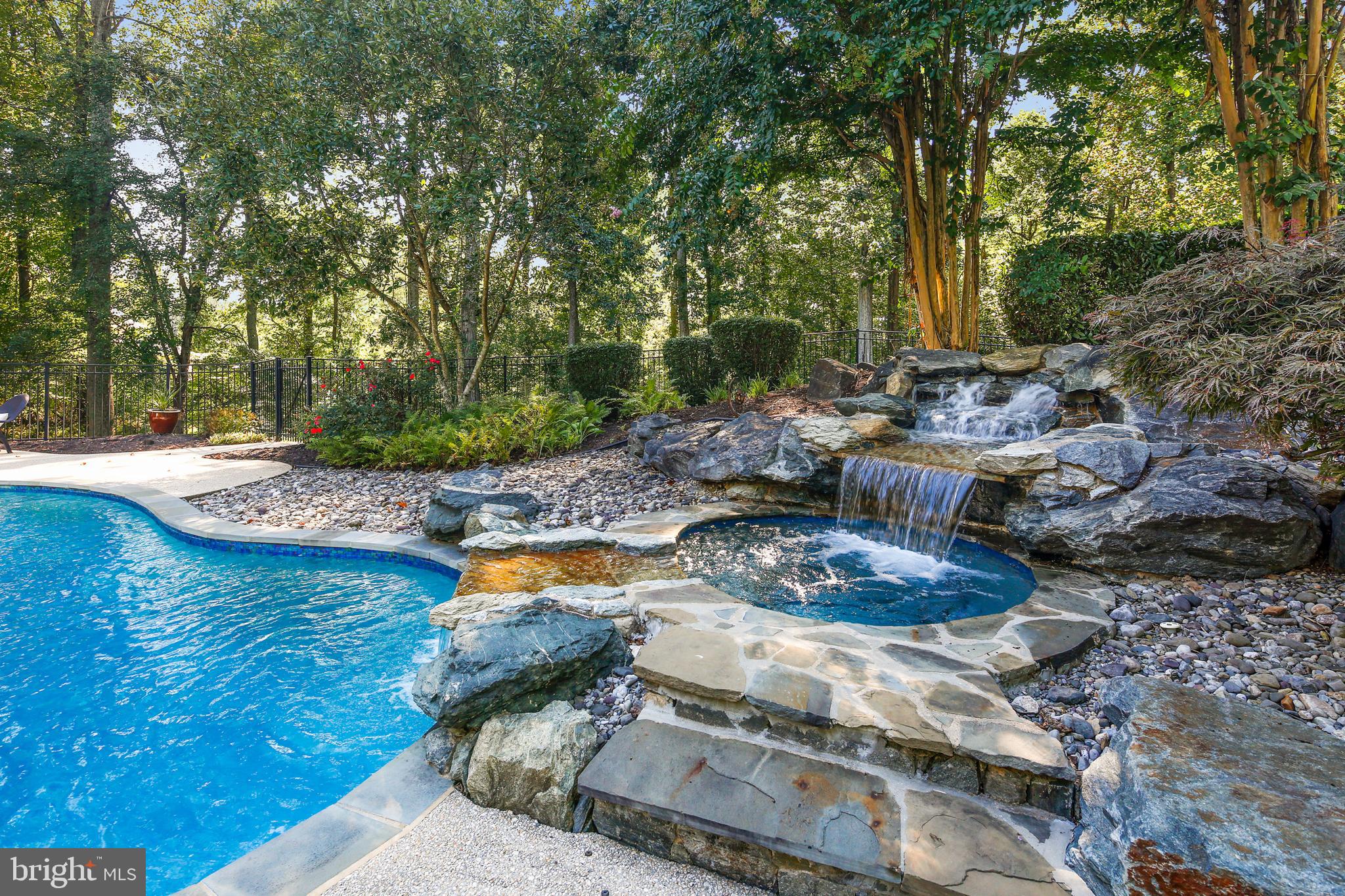 QUARTERFIELD - Residential