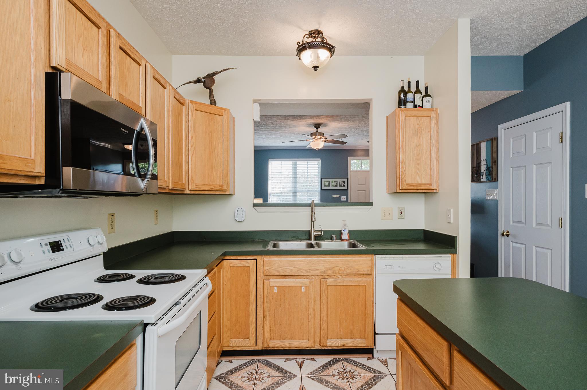 HARFORD TOWN - Residential