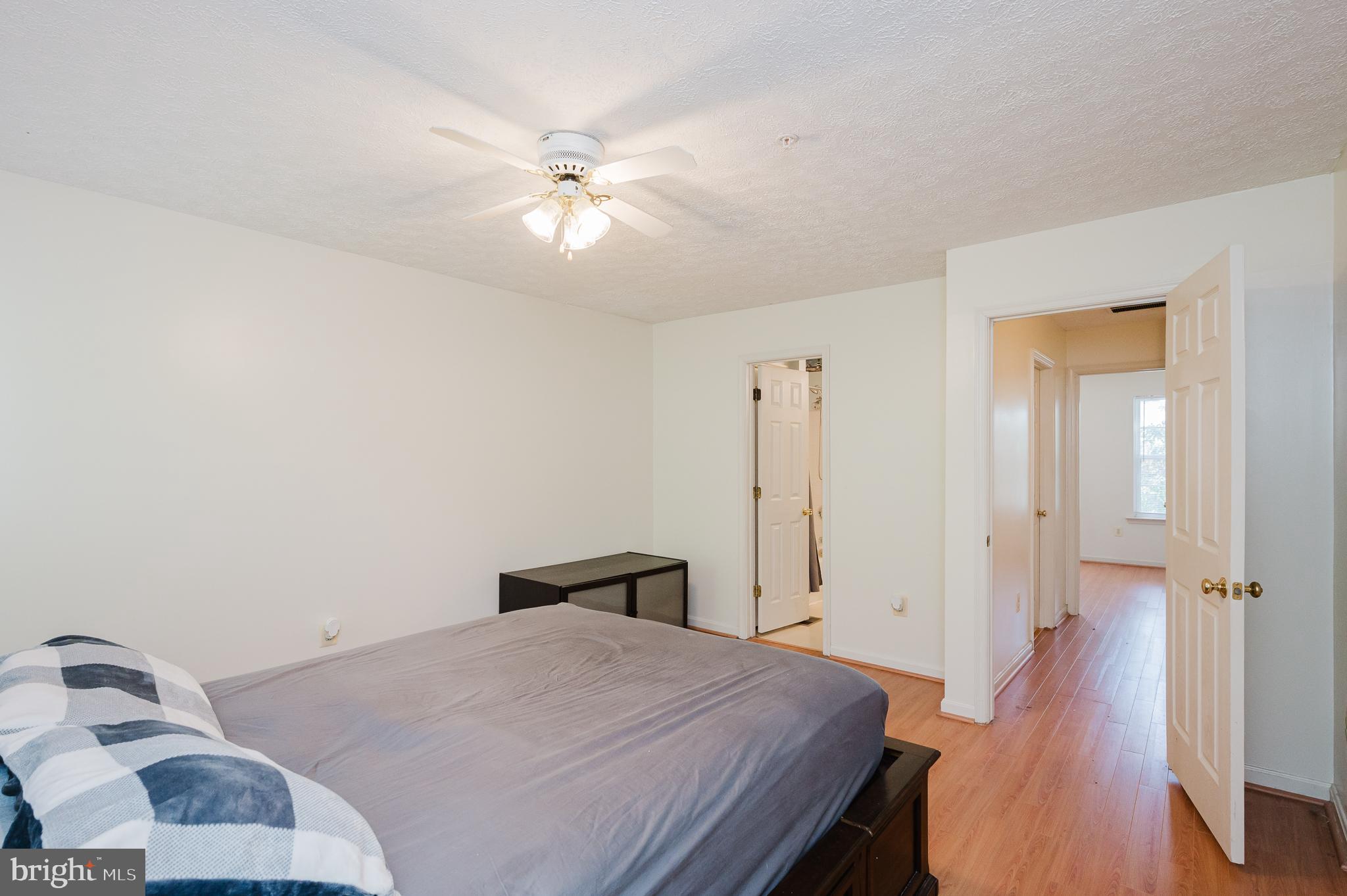 HARFORD TOWN - Residential