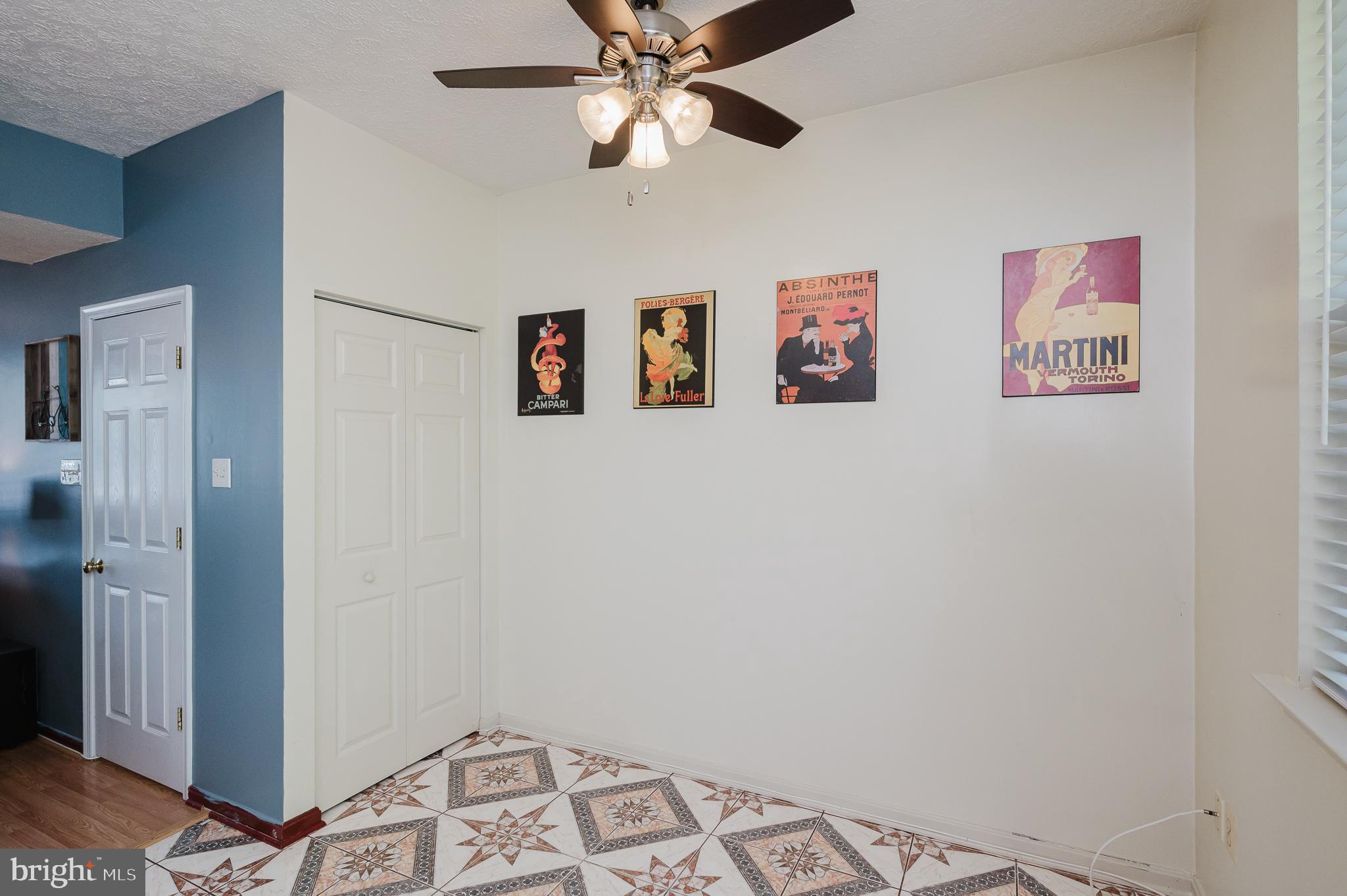 HARFORD TOWN - Residential