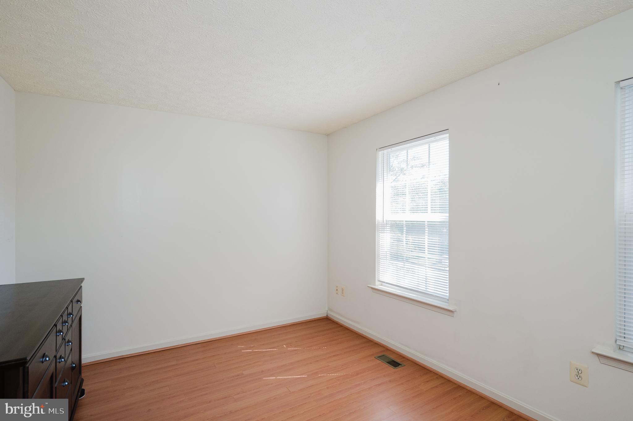 HARFORD TOWN - Residential