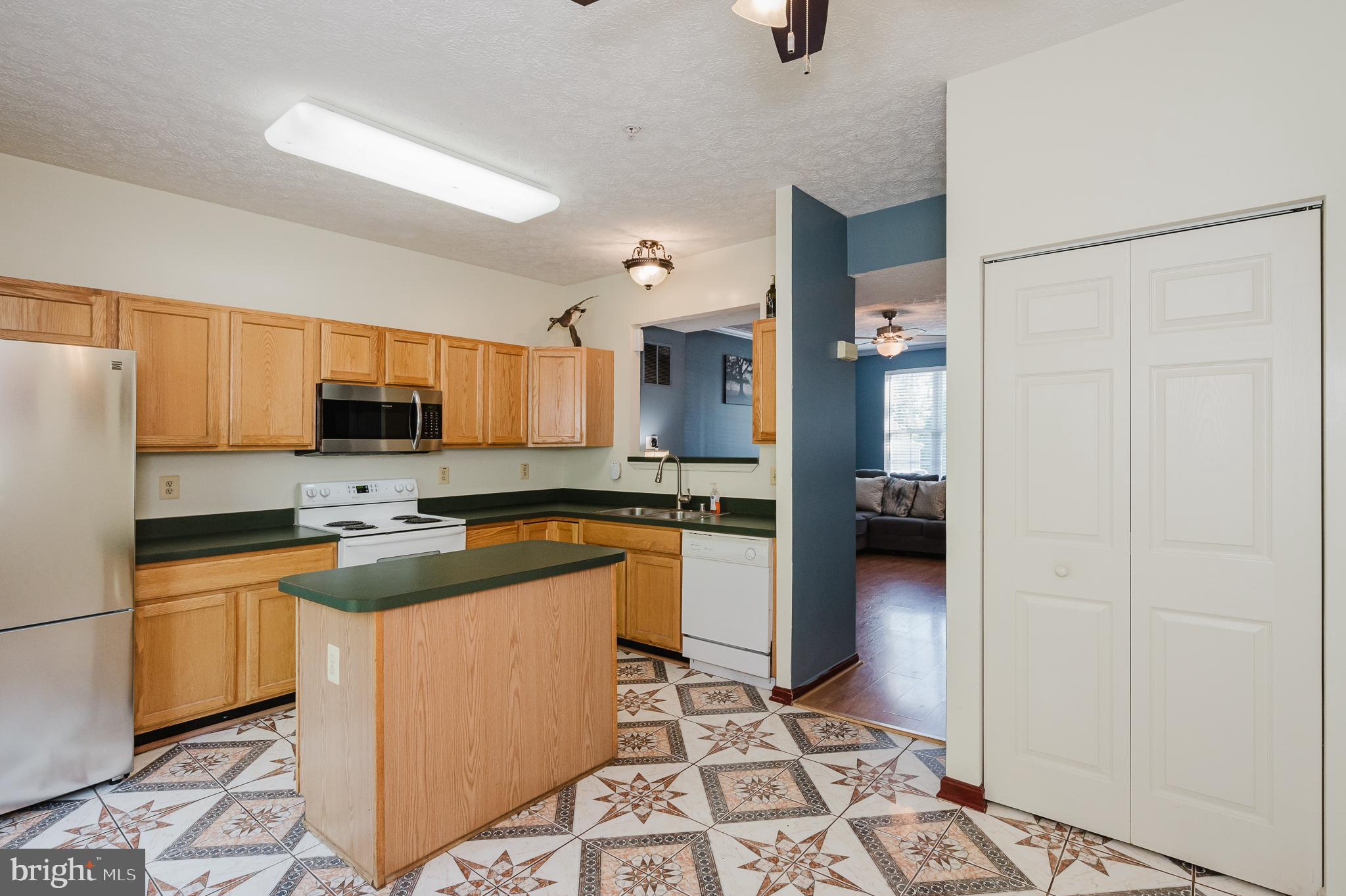 HARFORD TOWN - Residential