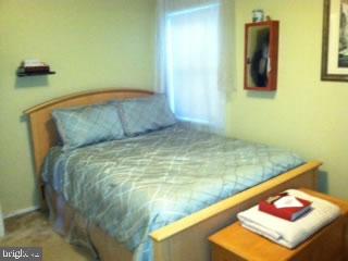 PIMMIT HILLS - Residential Lease