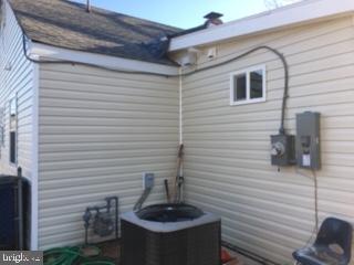 PIMMIT HILLS - Residential Lease