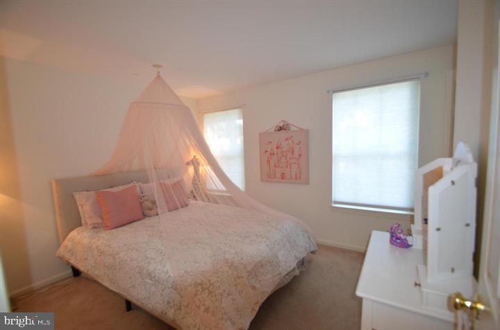 MEADOWVALE - Residential