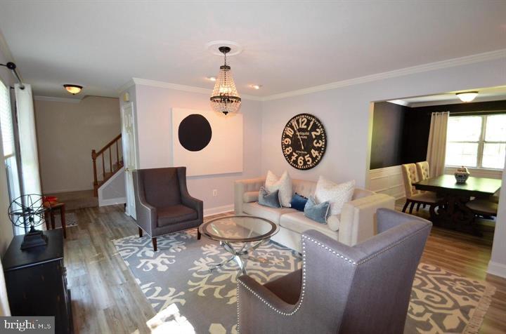 MEADOWVALE - Residential