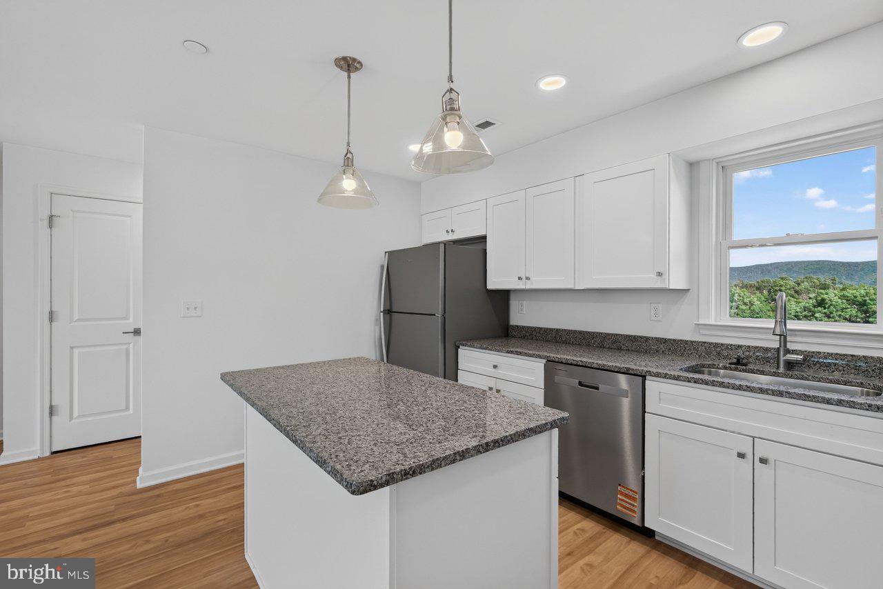 963 WOODSTOCK COMMONS DRIVE 107A