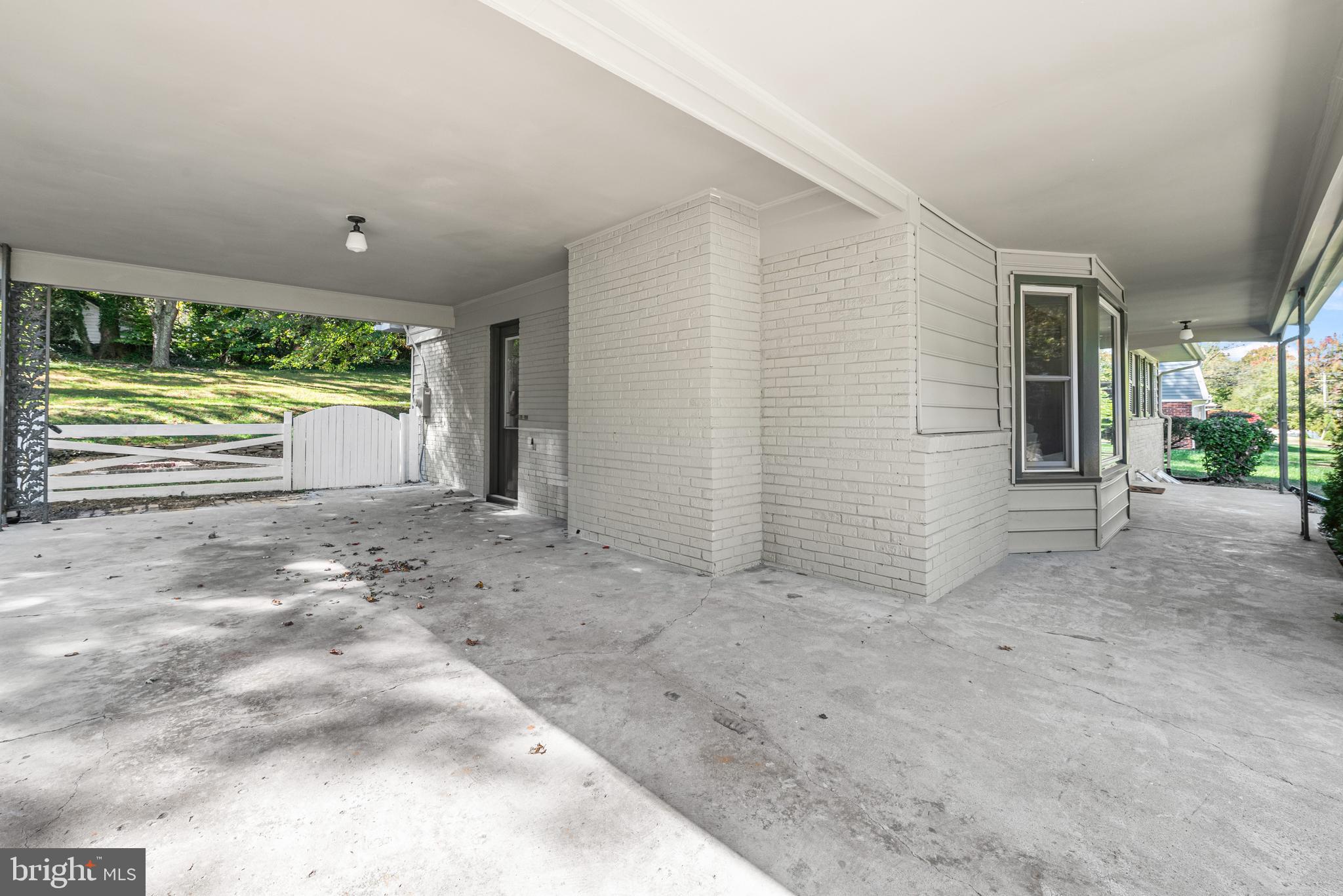 BROOKWOOD - Residential