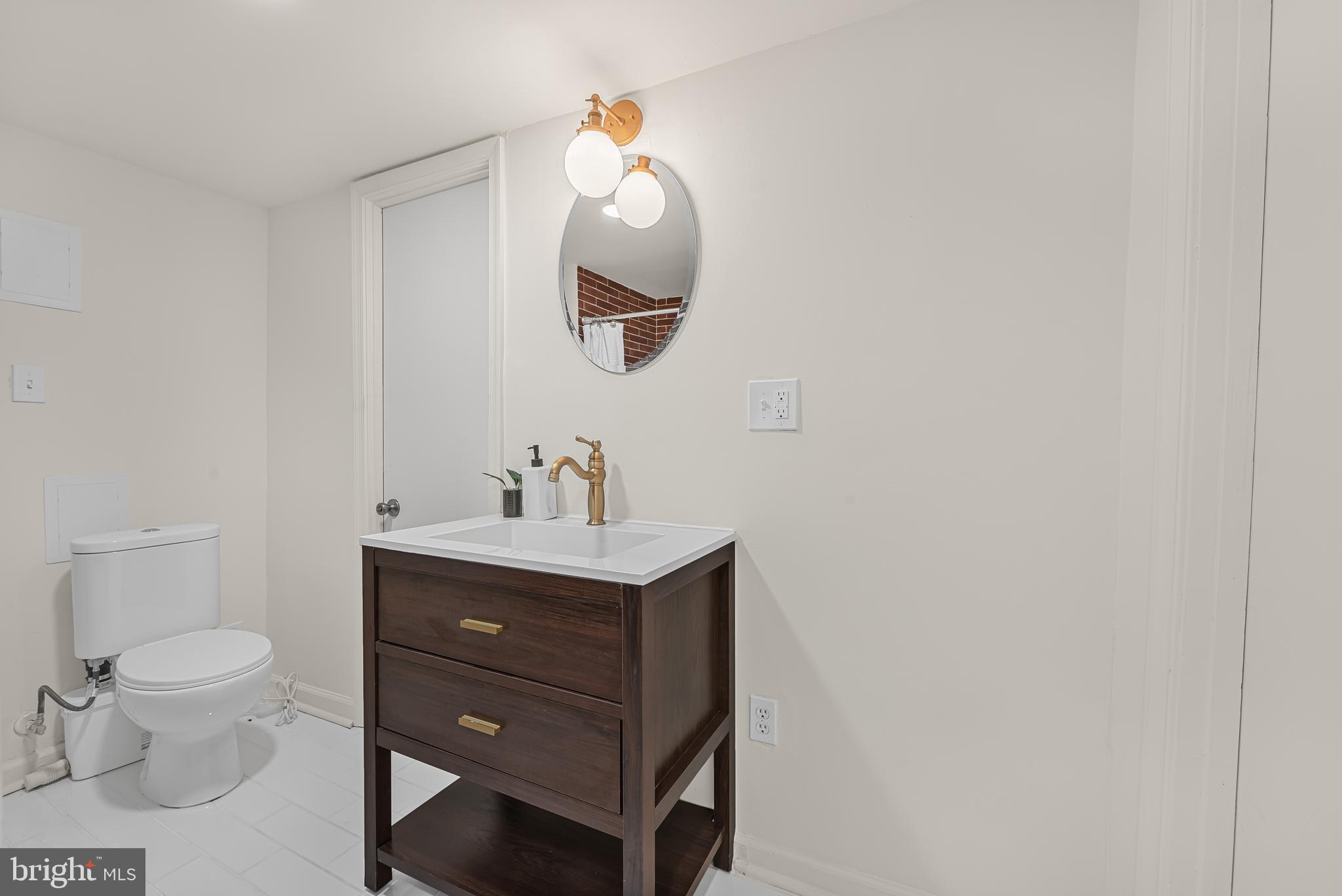 BROOKWOOD - Residential