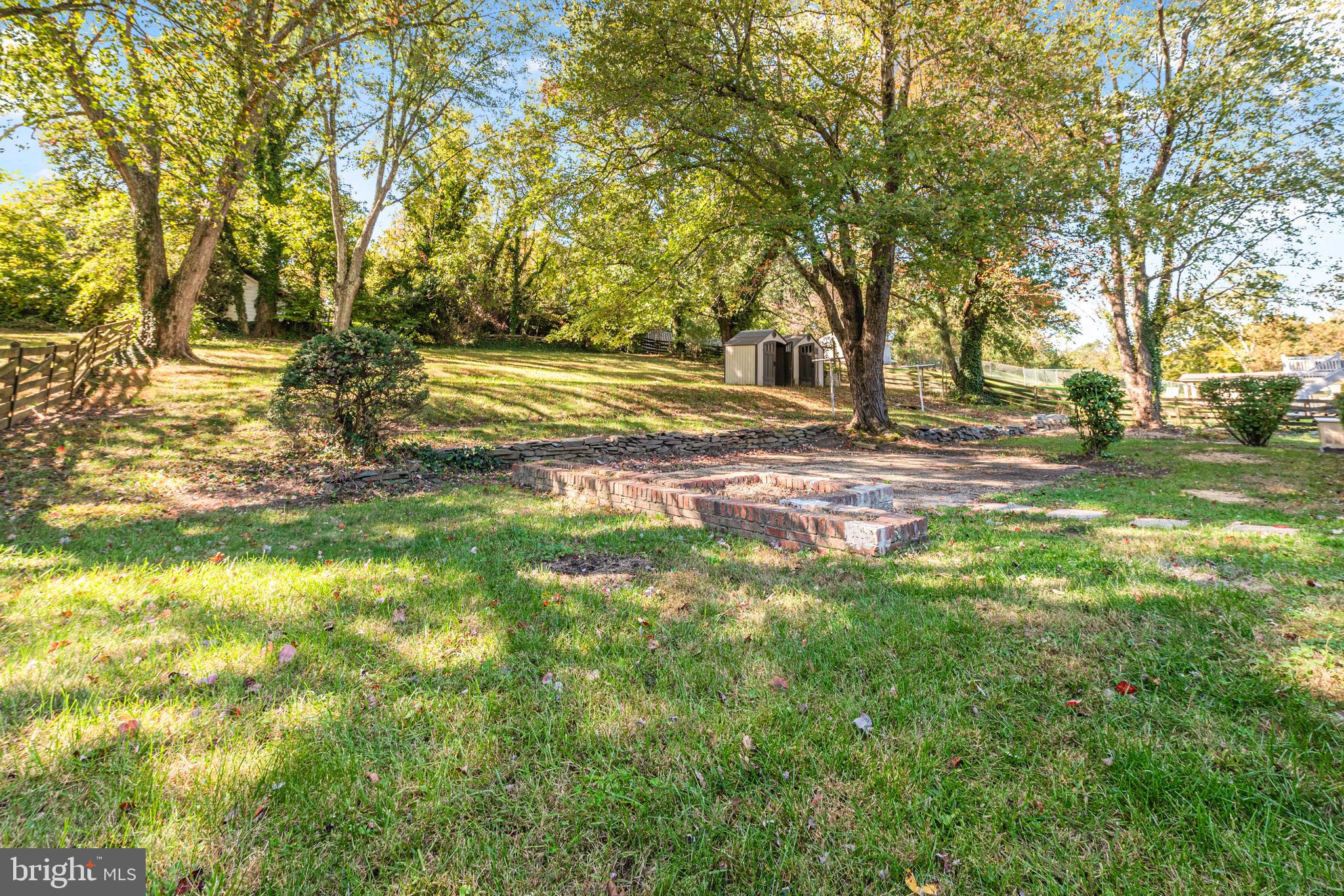 BROOKWOOD - Residential