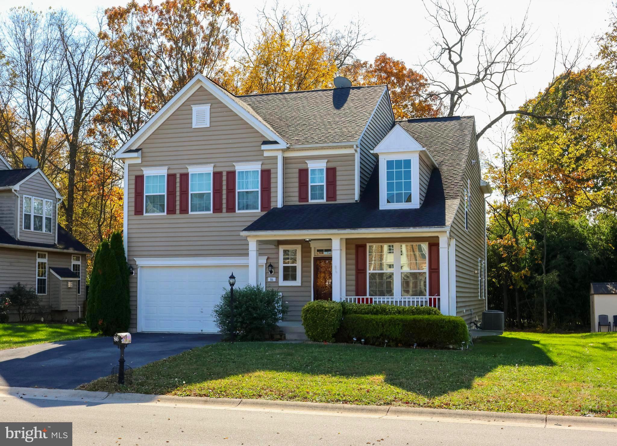 THE VILLAGE OF WASHINGTON TRAIL - Residential