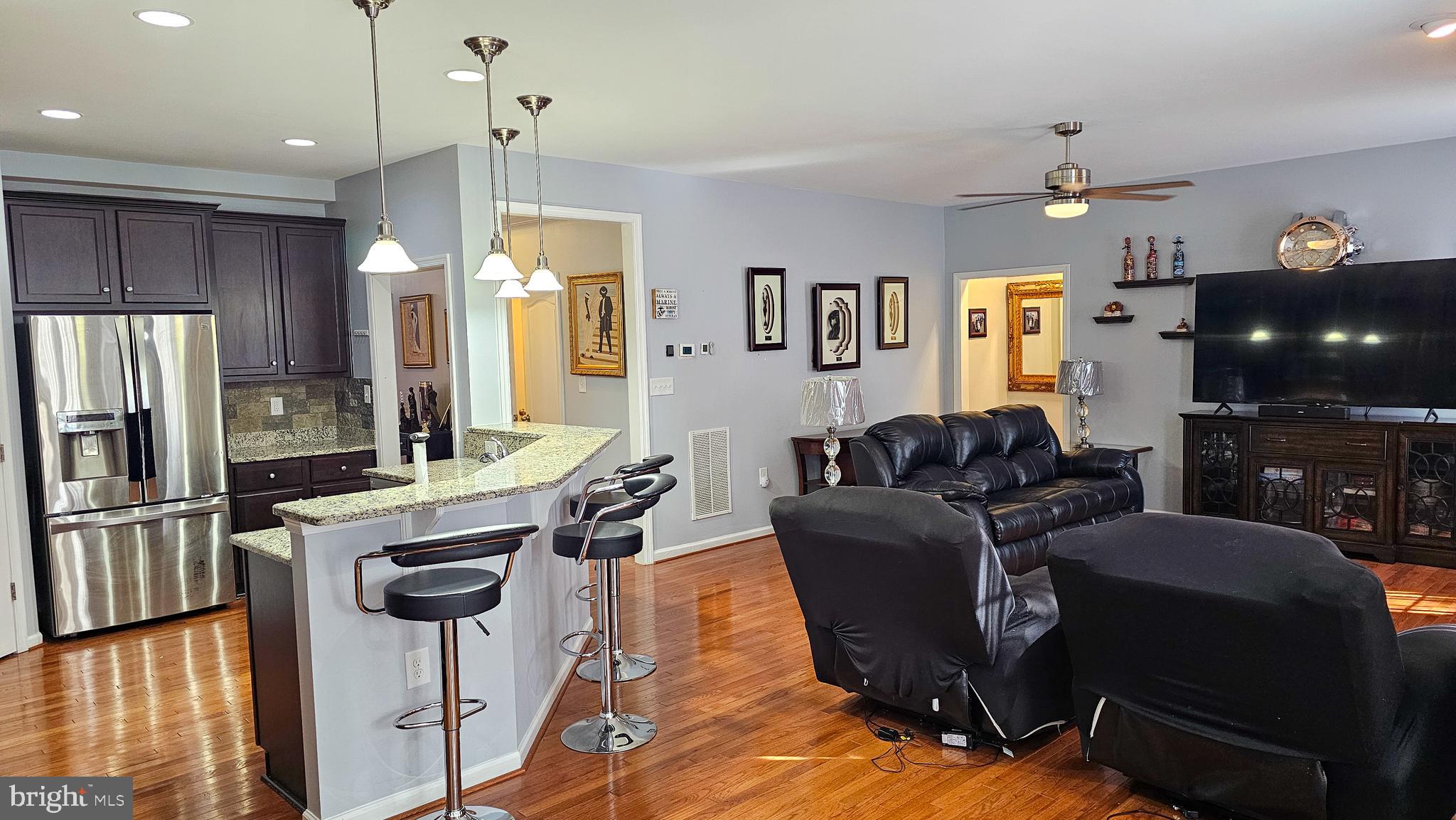 THE VILLAGE OF WASHINGTON TRAIL - Residential