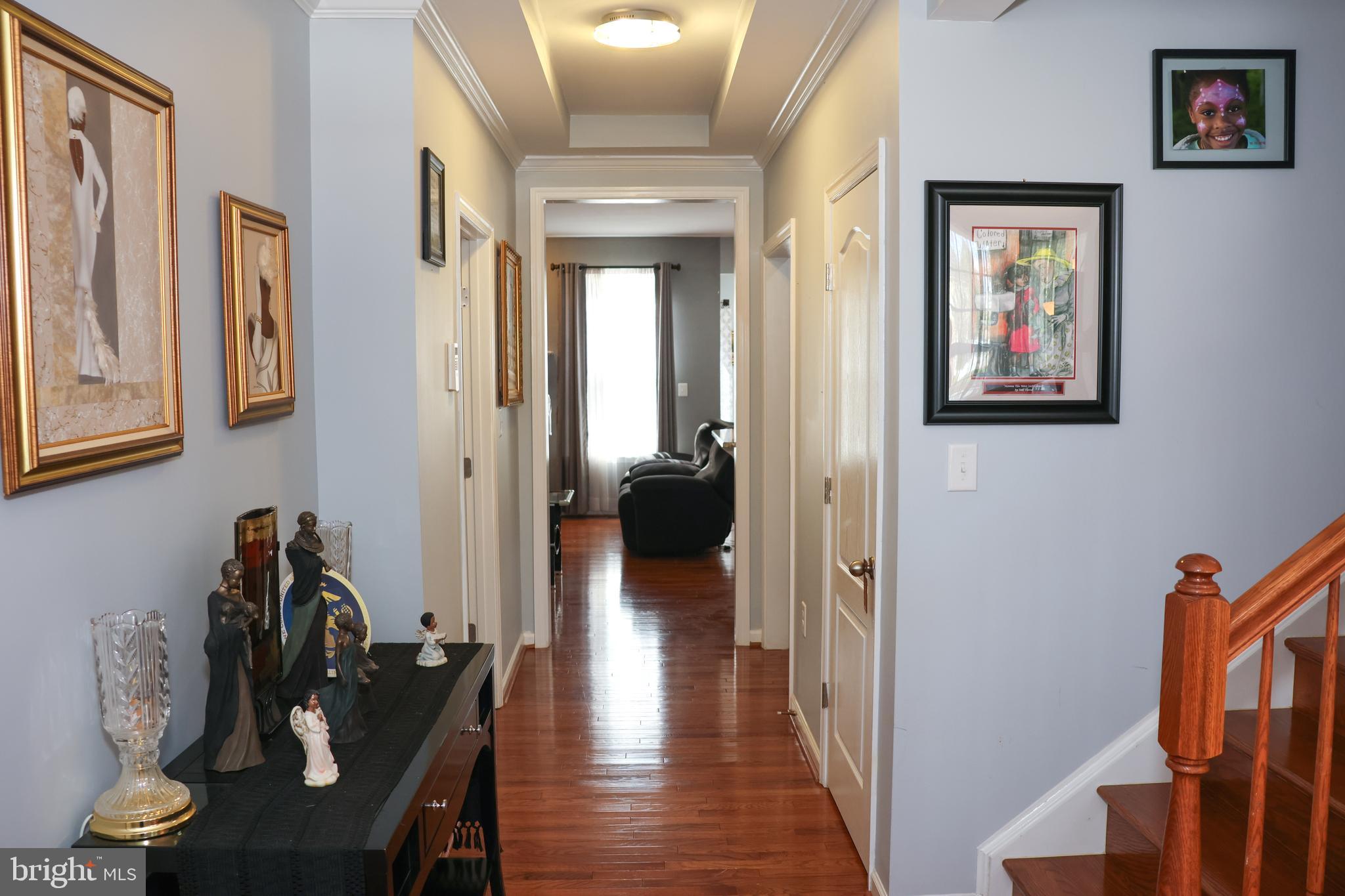 THE VILLAGE OF WASHINGTON TRAIL - Residential