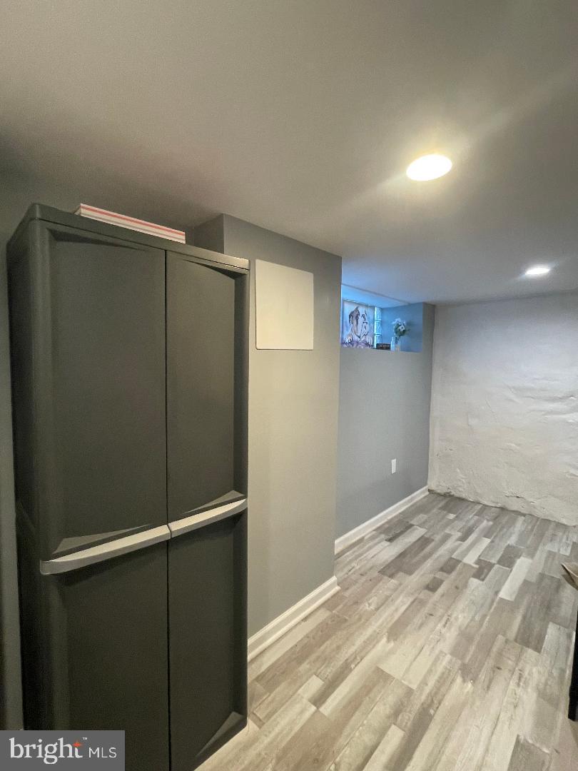 MAYFAIR (WEST) - Residential