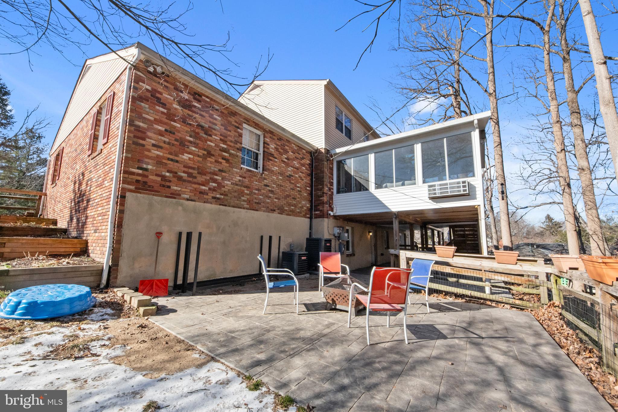 MOUNT HEBRON - Residential