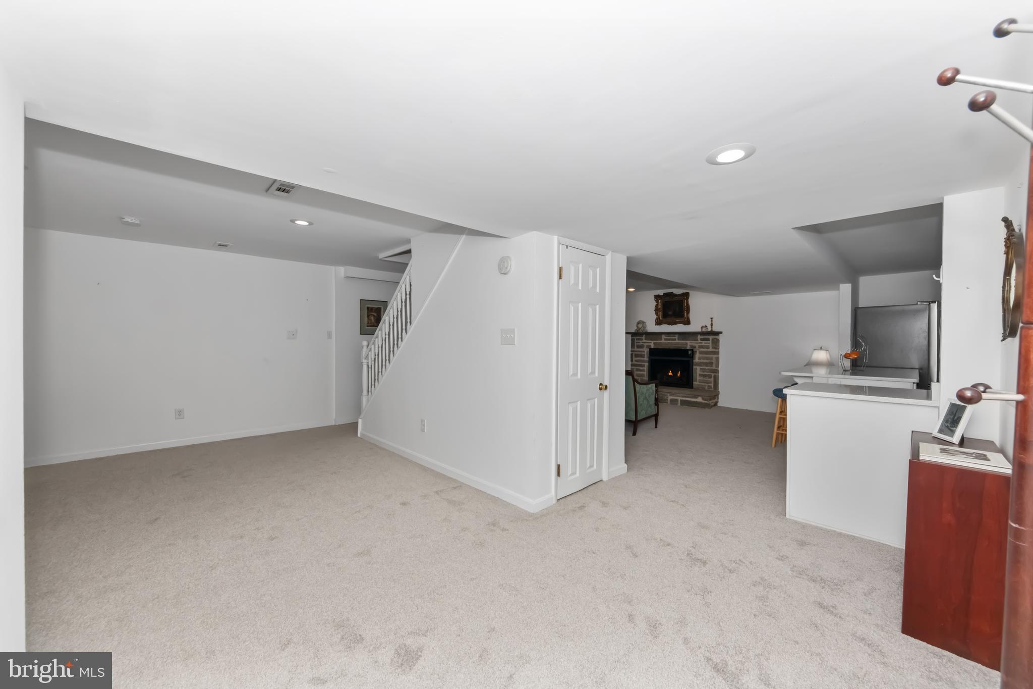 MOUNT HEBRON - Residential