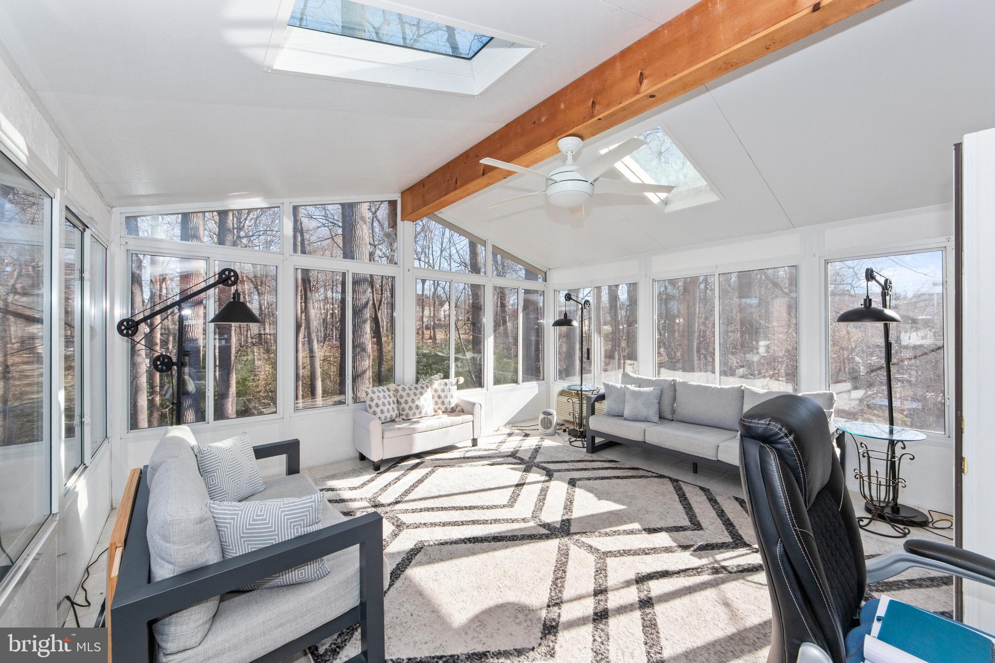 MOUNT HEBRON - Residential