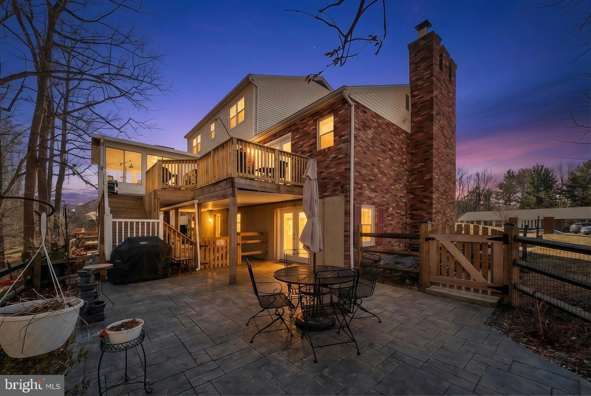 MOUNT HEBRON - Residential