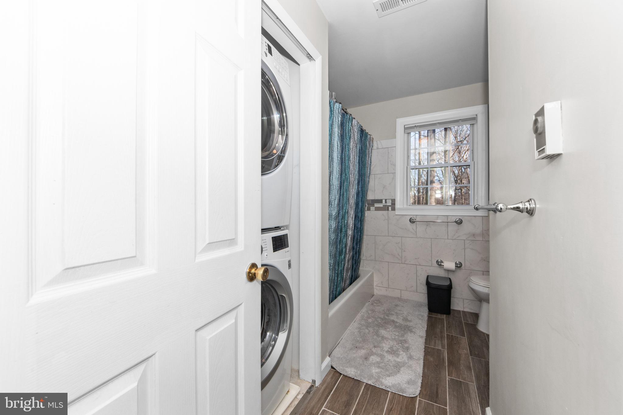 MOUNT HEBRON - Residential