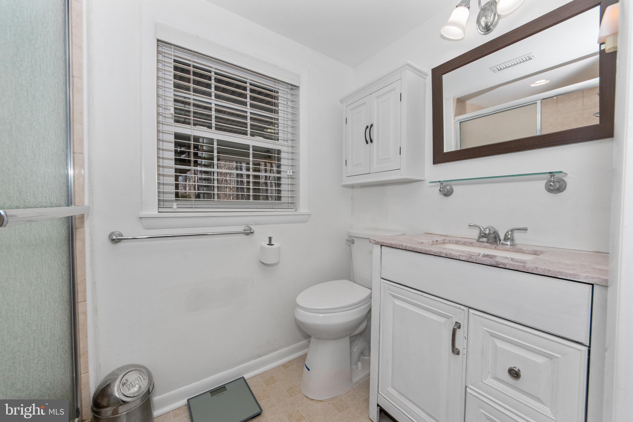 MOUNT HEBRON - Residential