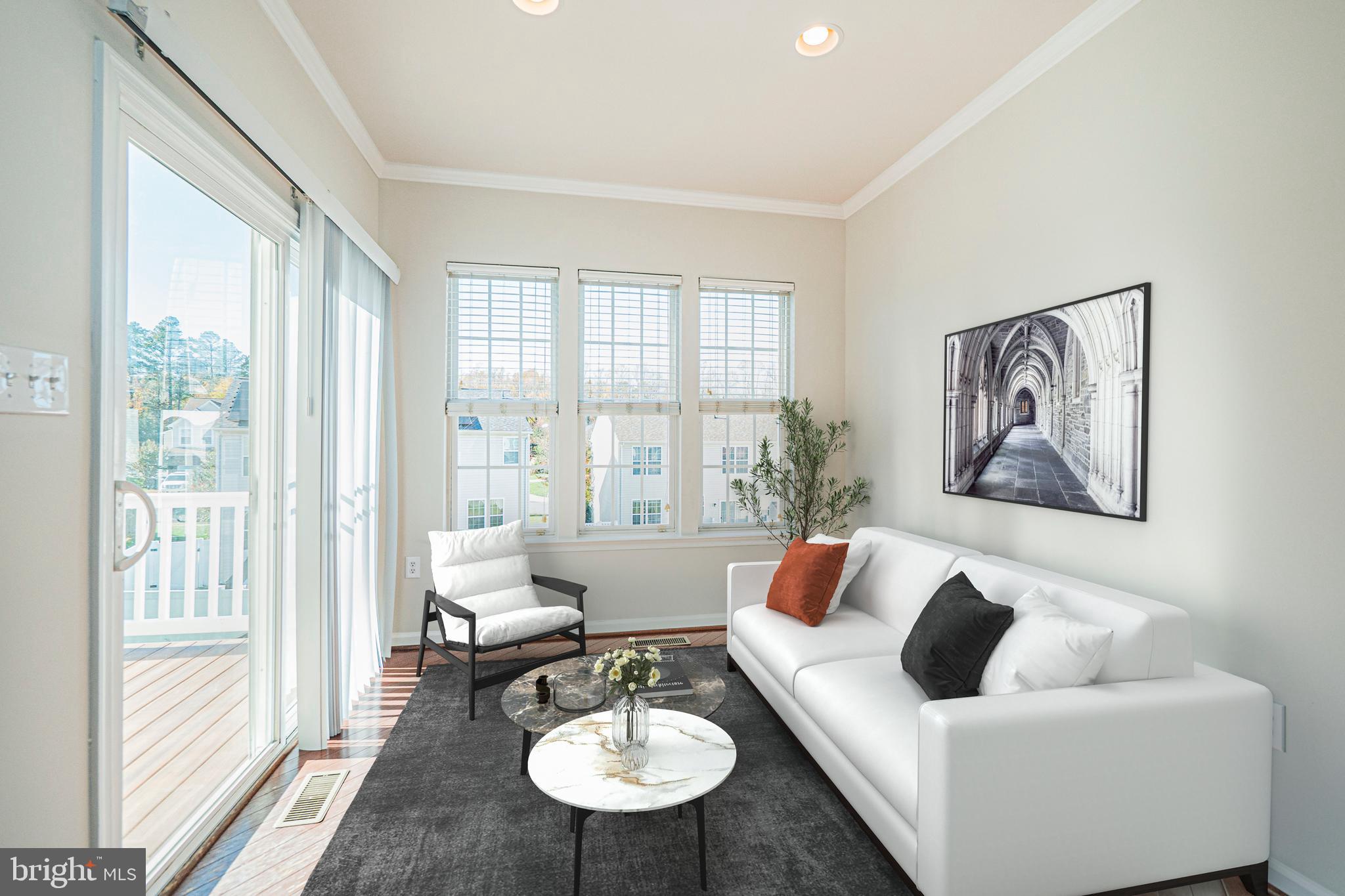 WESTBURY PUB - Residential