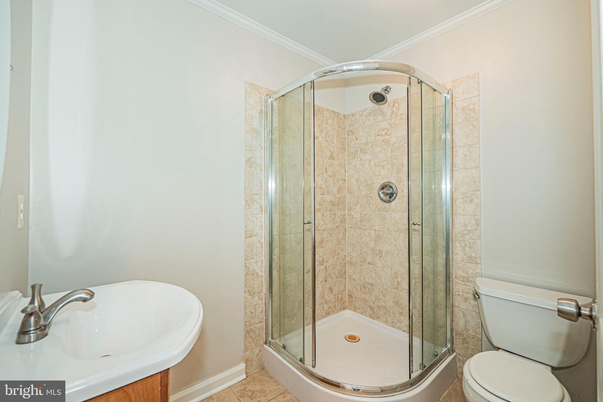 WESTBURY PUB - Residential