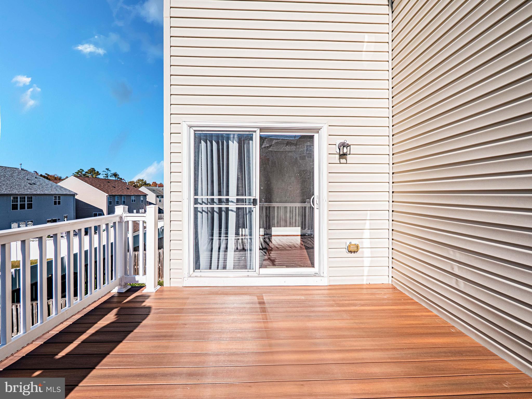 WESTBURY PUB - Residential