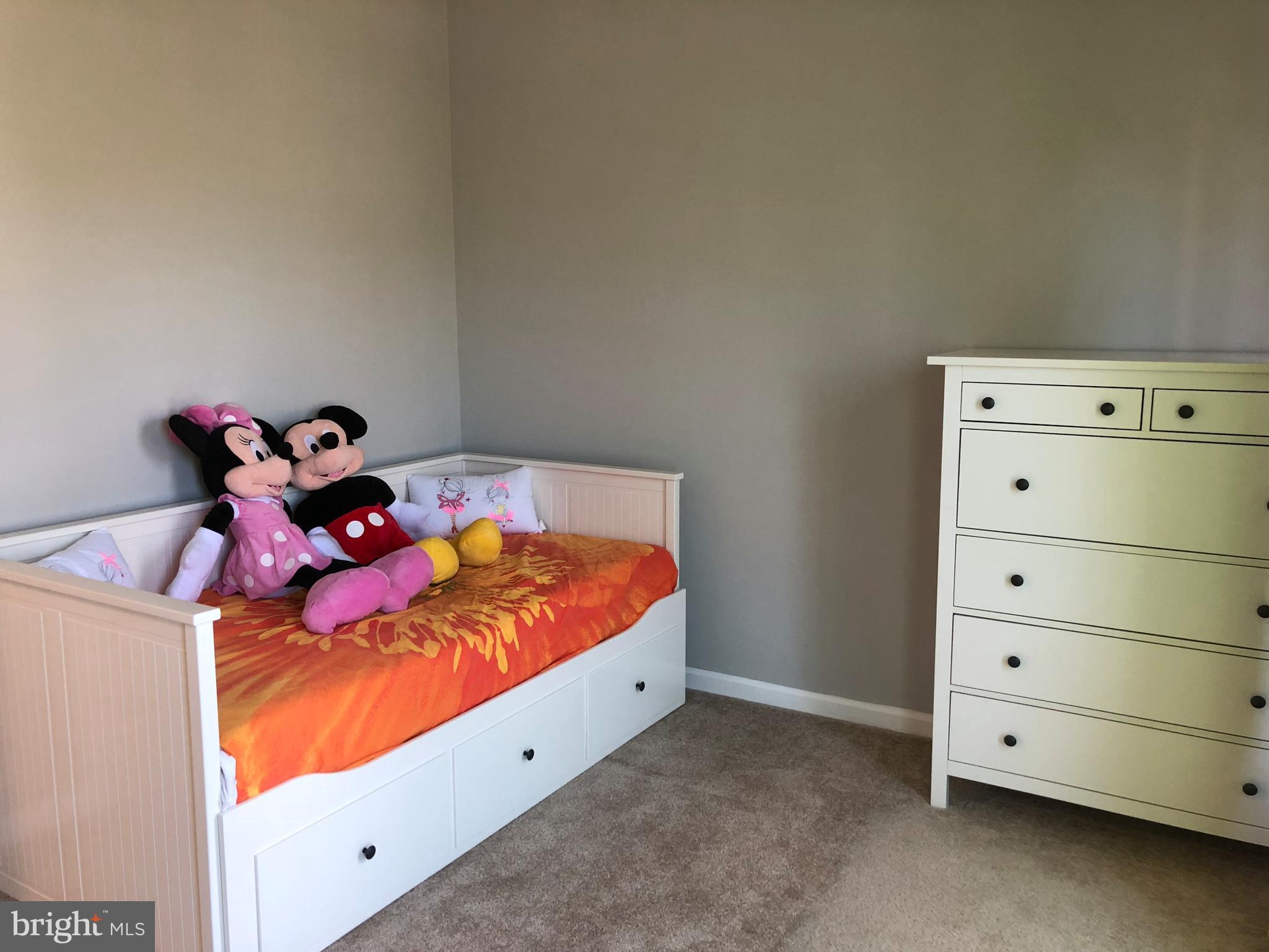 OAKENSHAW - Residential